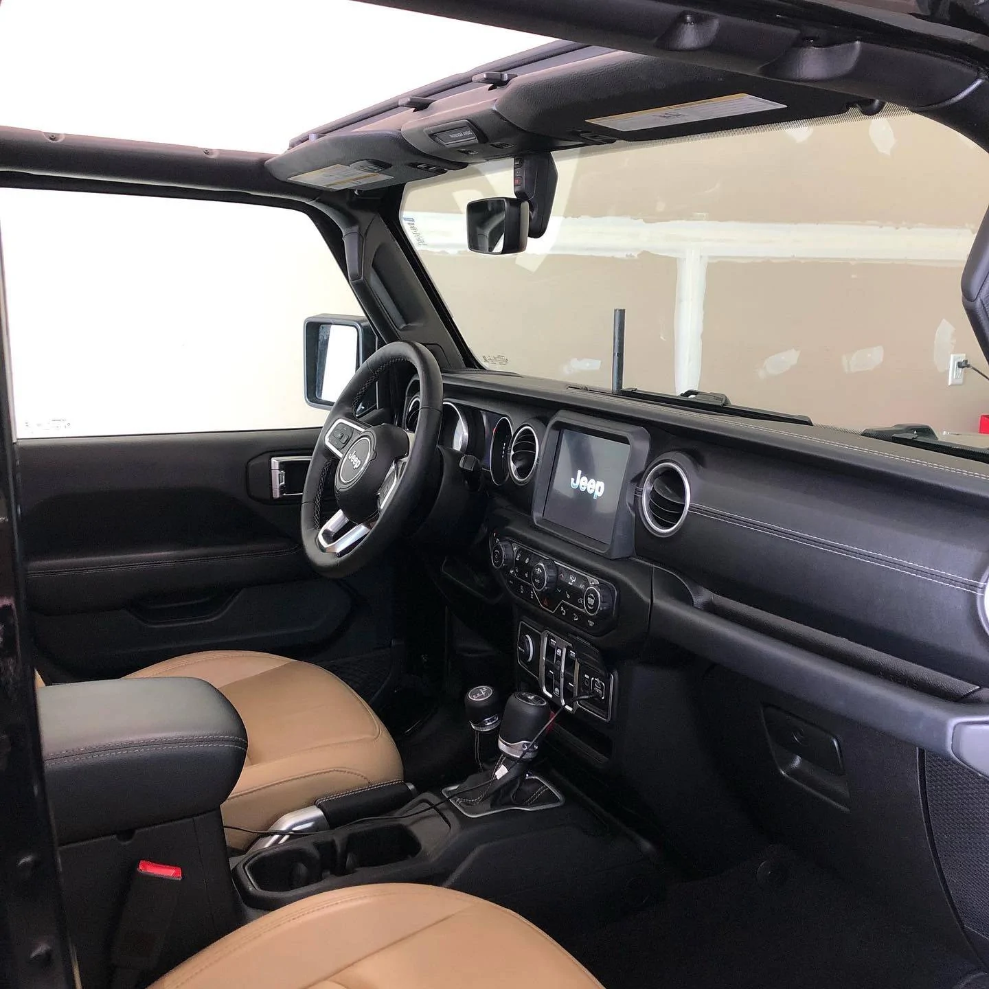 Jeep Wrangler JL Introductions & Welcome Thread 👋 00AFD52E-ACC6-456A-A1CD-5B2141345217