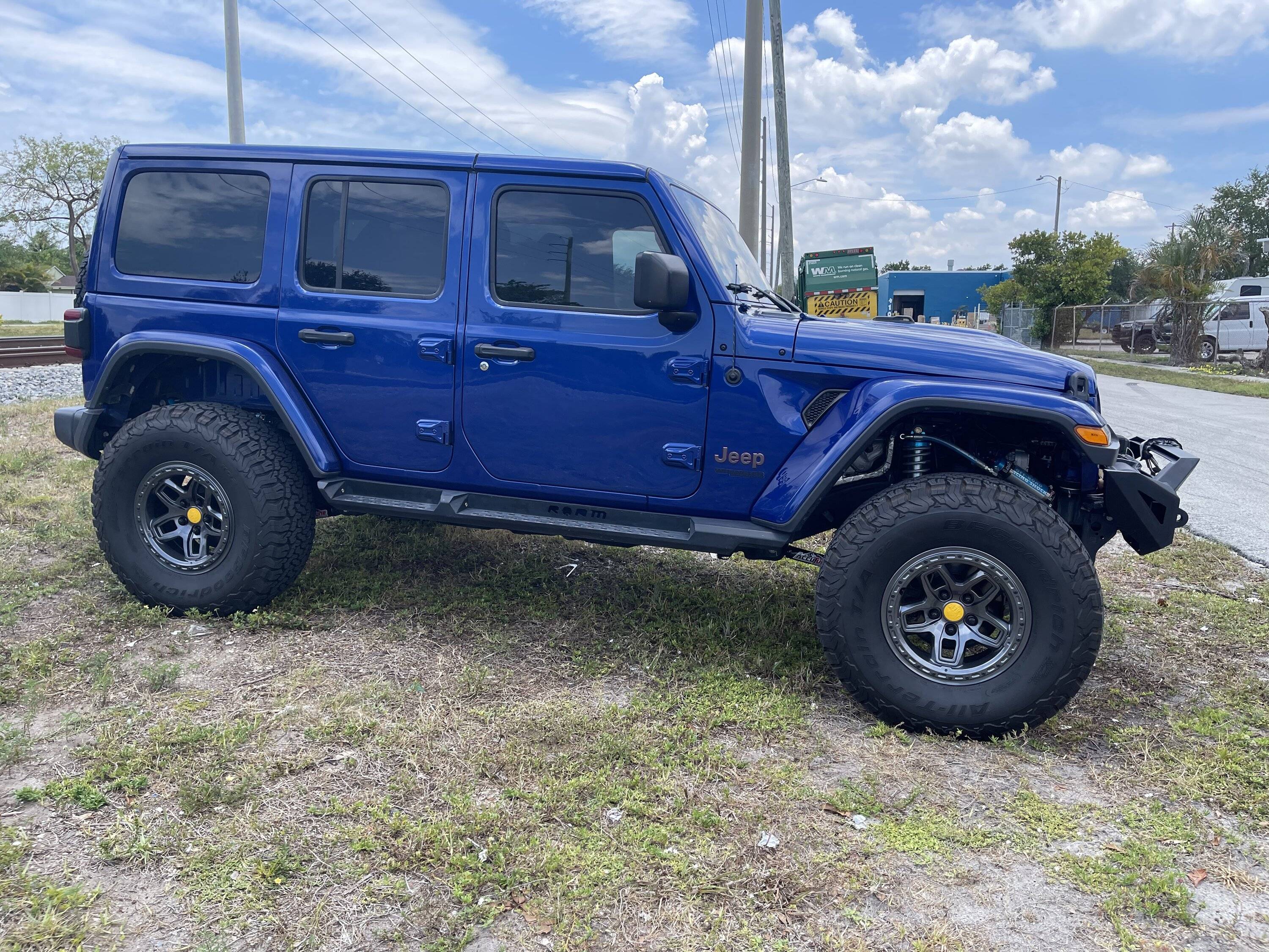 Jeep Wrangler JL AEV Borah wheels on JL A4B215F4-34E3-43ED-960D-4886D33D2731