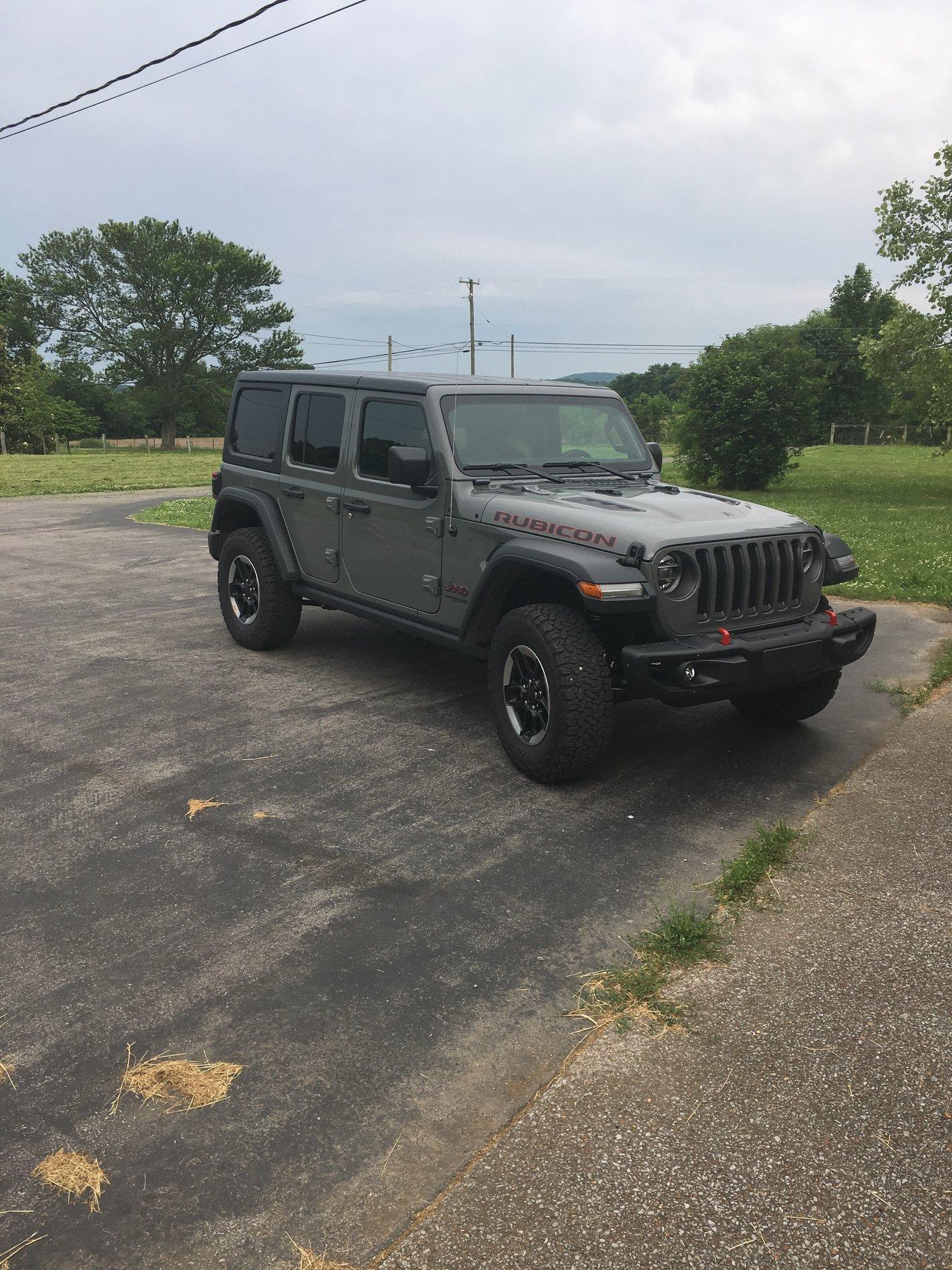 Jeep Wrangler JL Jeep Wave or Lack Thereof 33815654-100C-4617-B3D2-C3C38B026CBE