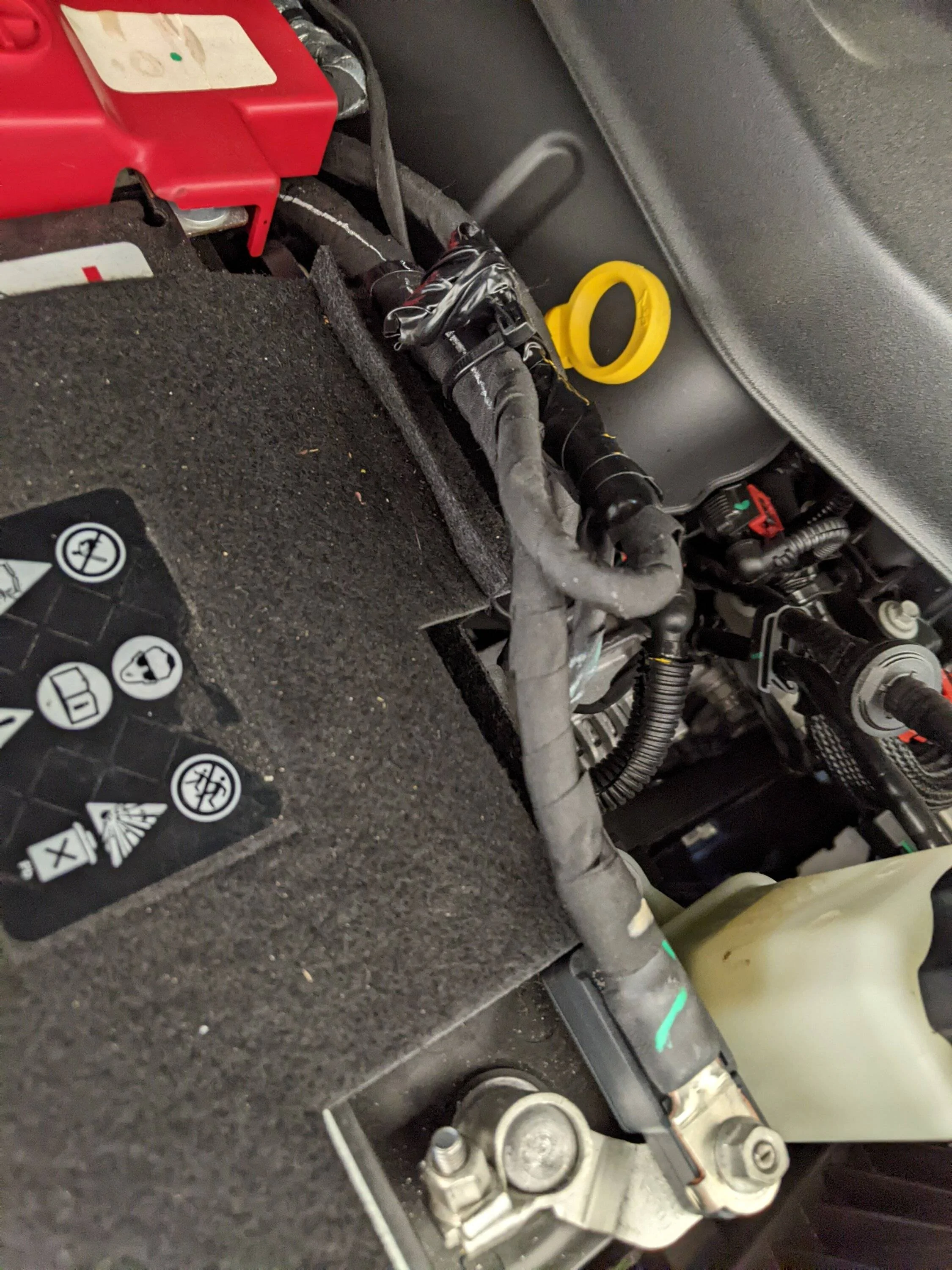 Jeep Wrangler JL Jumperless Aux Battery Bypass PXL_20220622_181041709