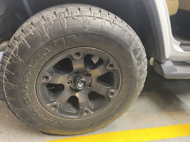 Jeep Wrangler JL Help with backspacing / identification 3F405535-444C-4178-BBC3-03BB97AB2FC5