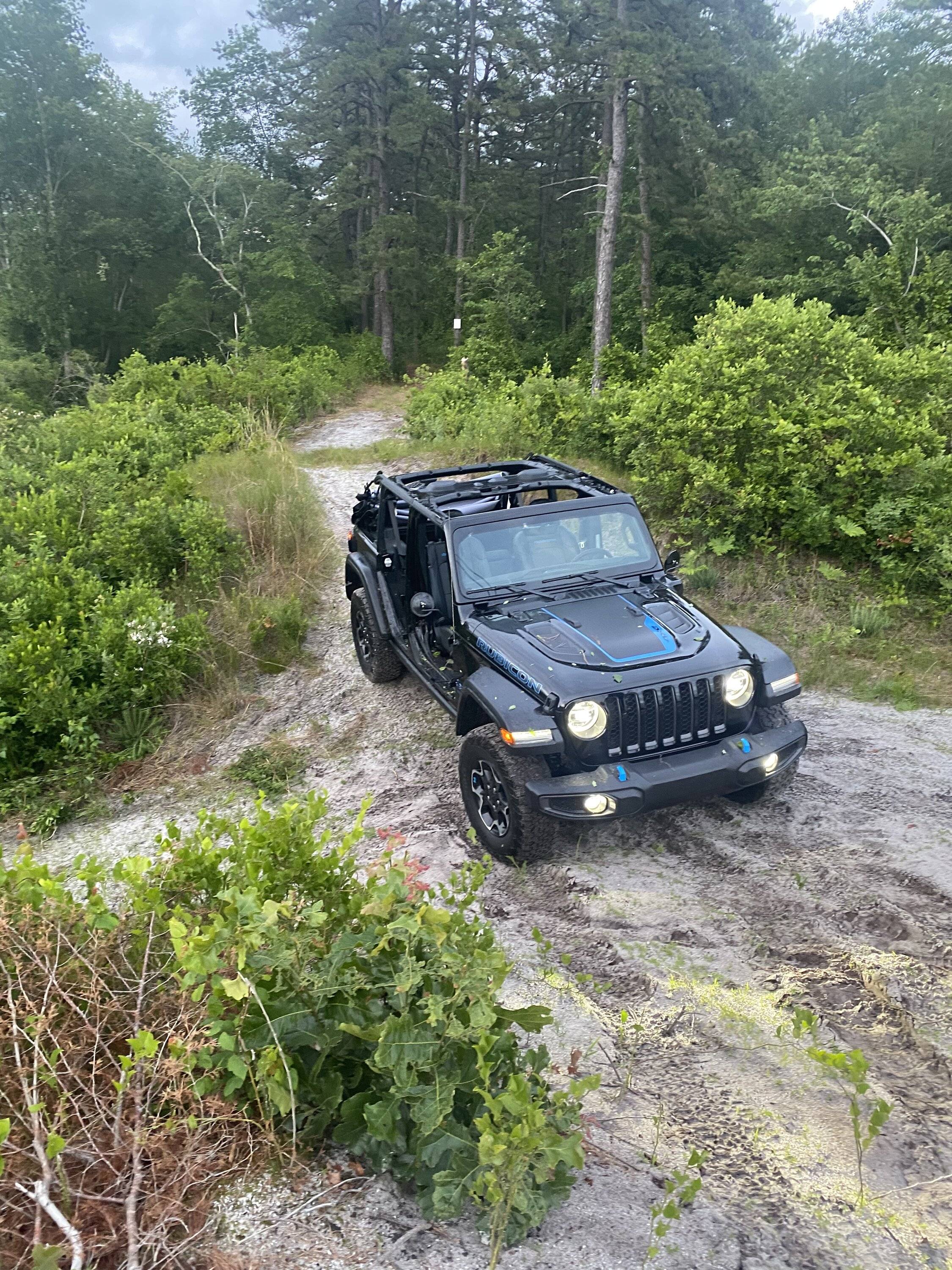 Jeep Wrangler JL Emergency, resolved 8D55A15D-7B9A-447D-A1F7-F6BDFD0D2D2C