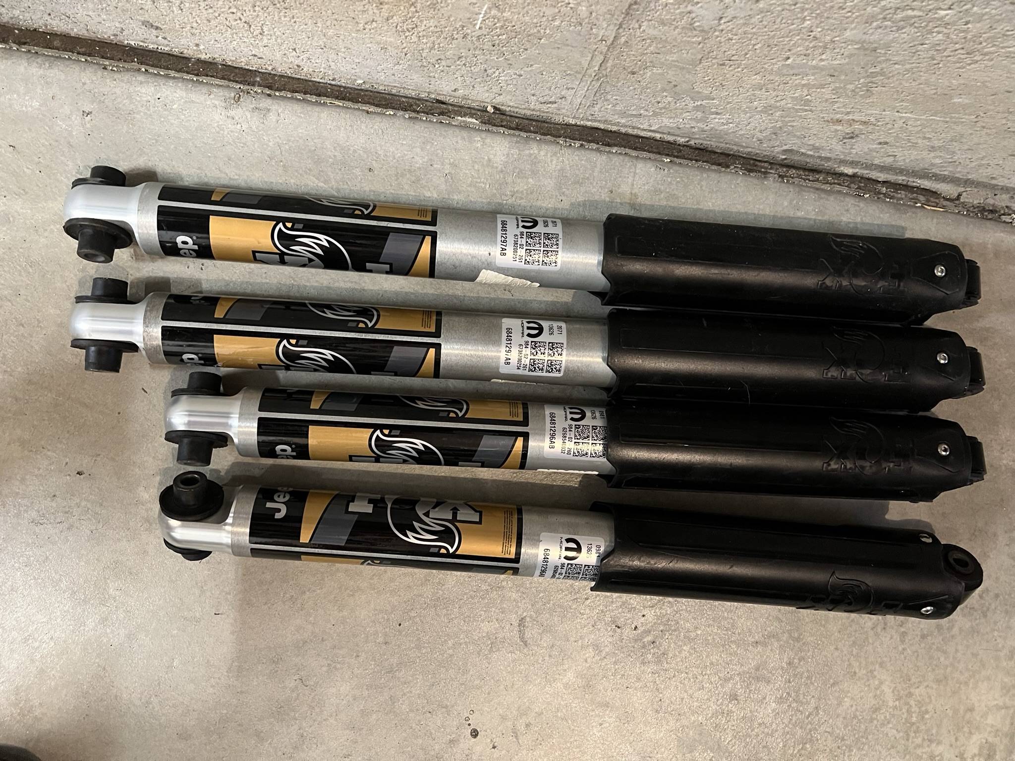 Jeep Wrangler JL 392 Shocks IMG_3037.JPEG
