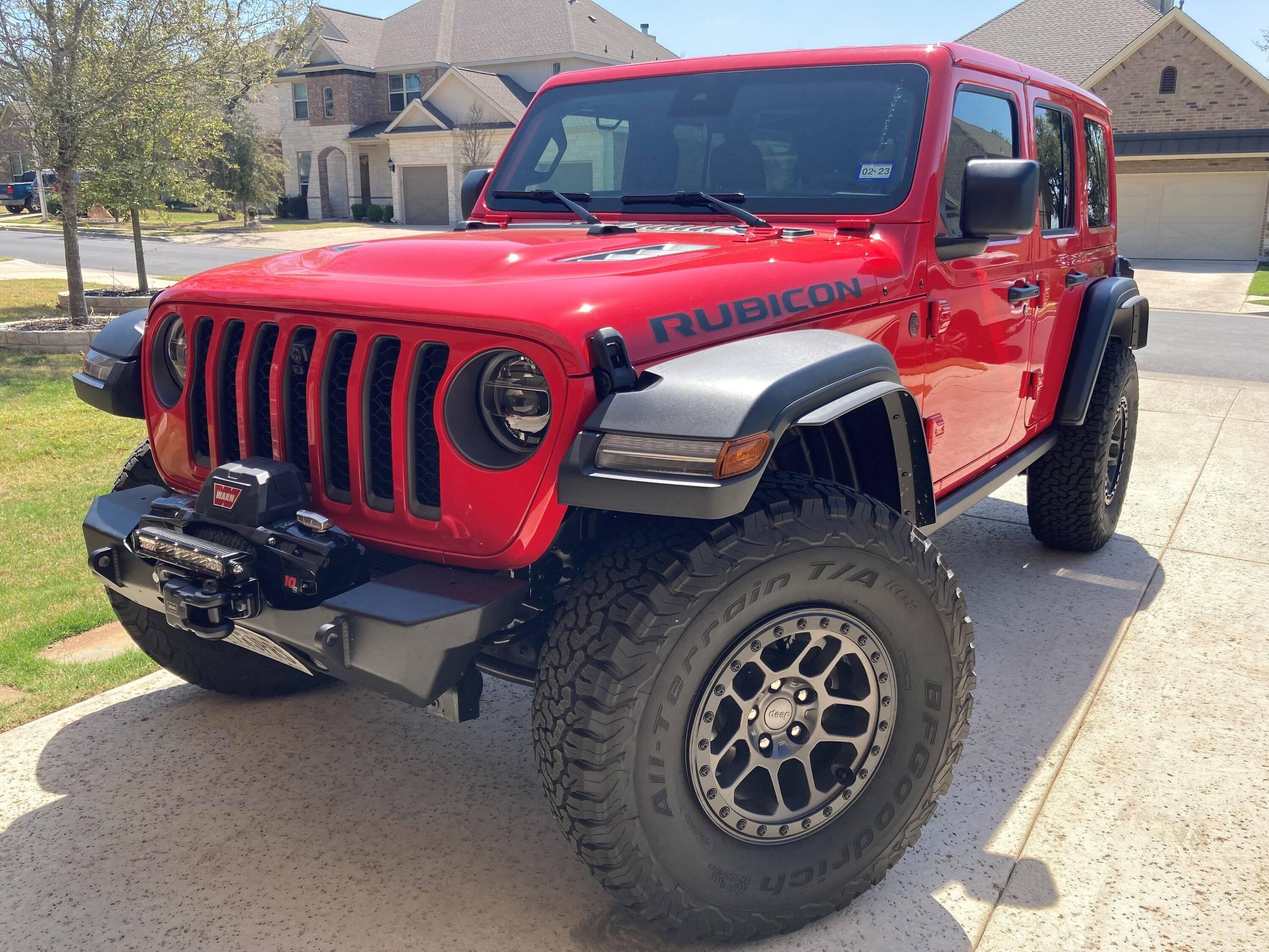 Jeep Wrangler JL 37s on xtreme recon package? 37s No Lift XR
