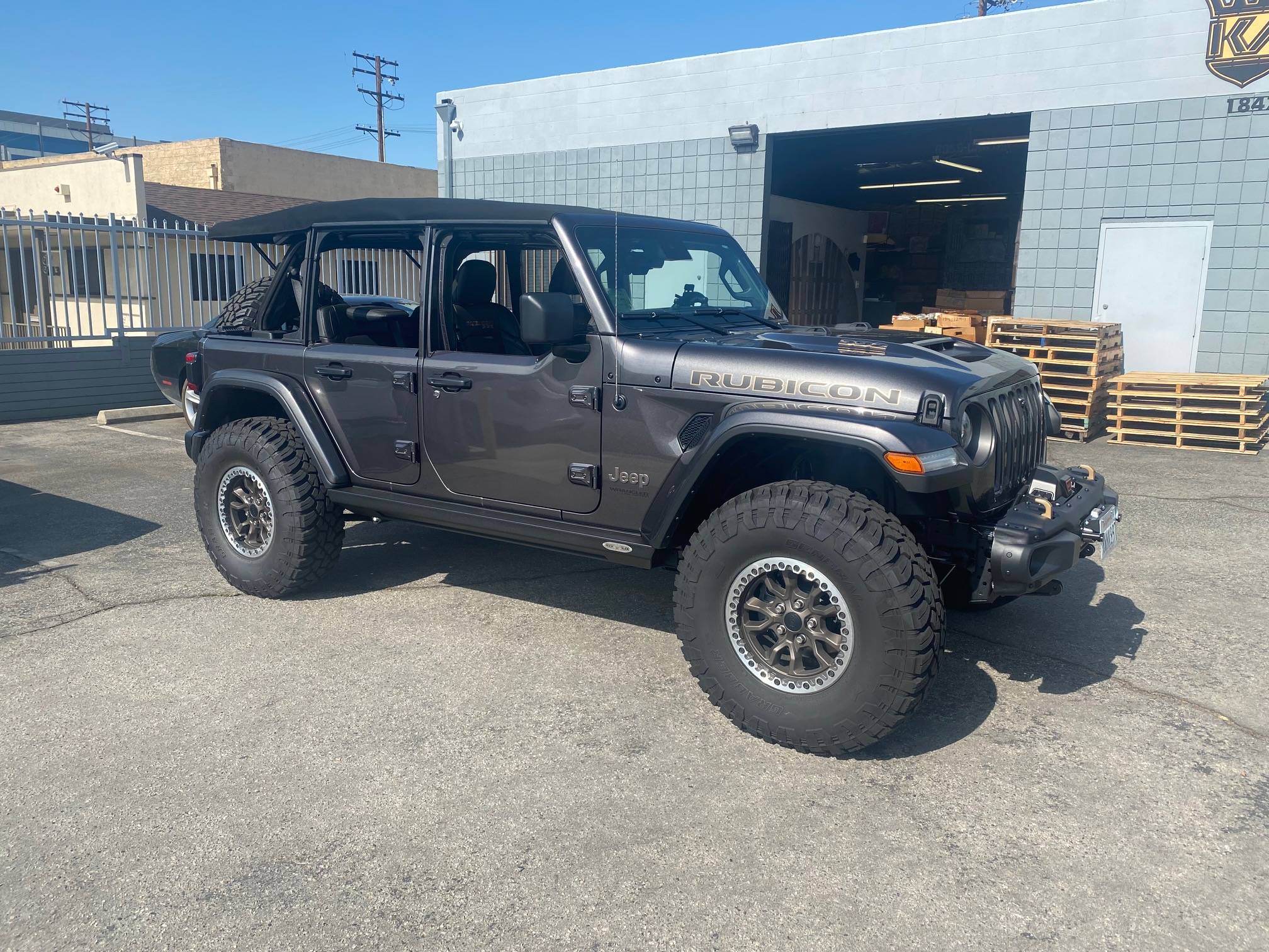Jeep Wrangler JL Running doorless (is it just me?) IMG_1854