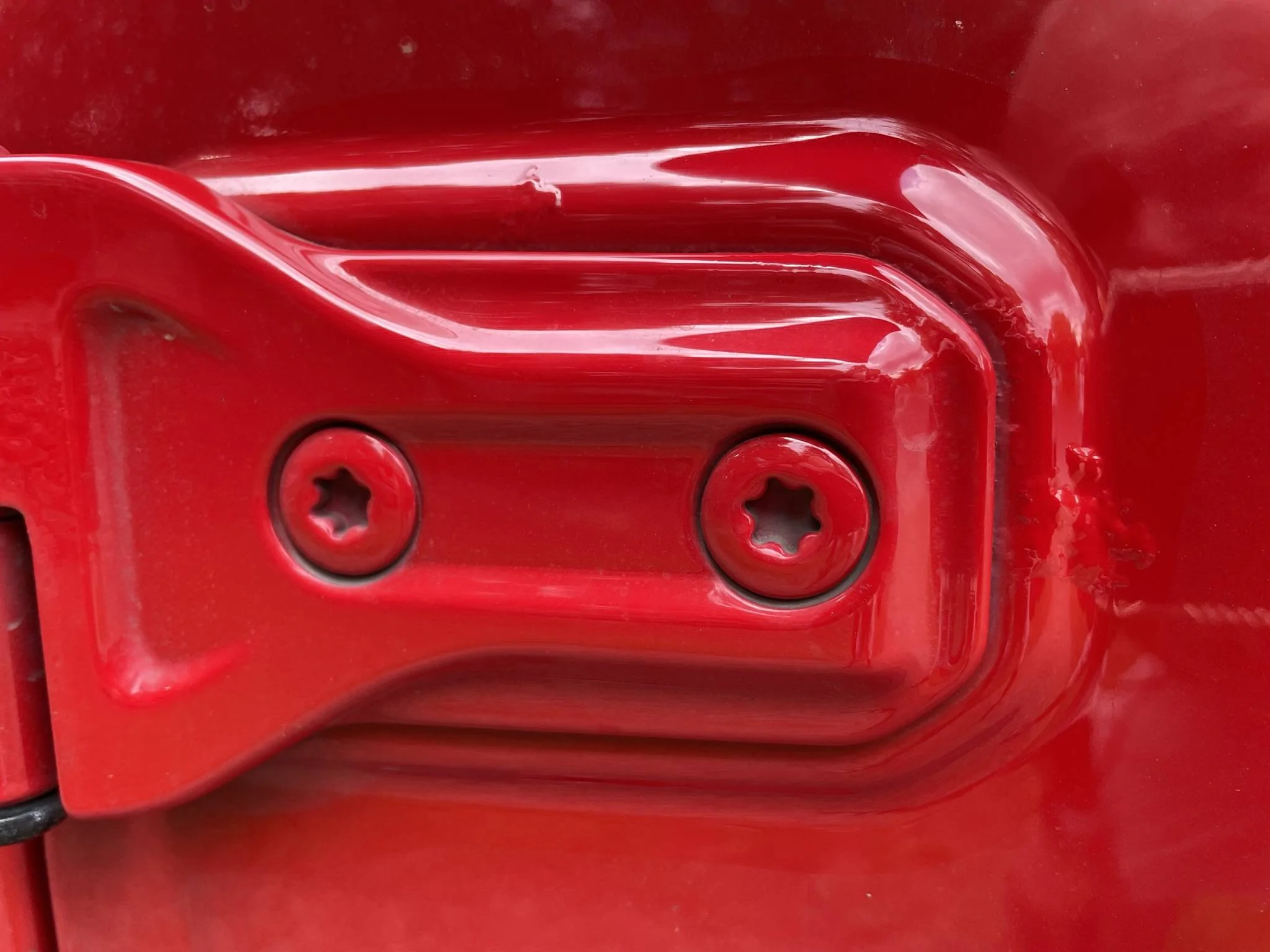 Jeep Wrangler JL Bubbles in Paint at Door Hinges B4C399F7-D42D-427B-8E1B-B40EA5ED4816