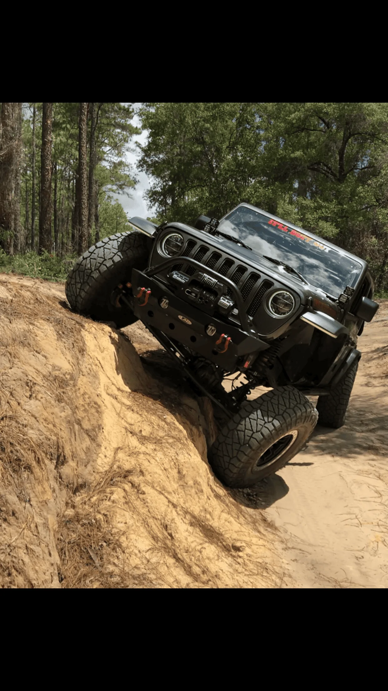 Jeep Wrangler JL Crystal Rubi build… F849DDBD-F6AF-4DC8-9945-5A9283C1DAB7