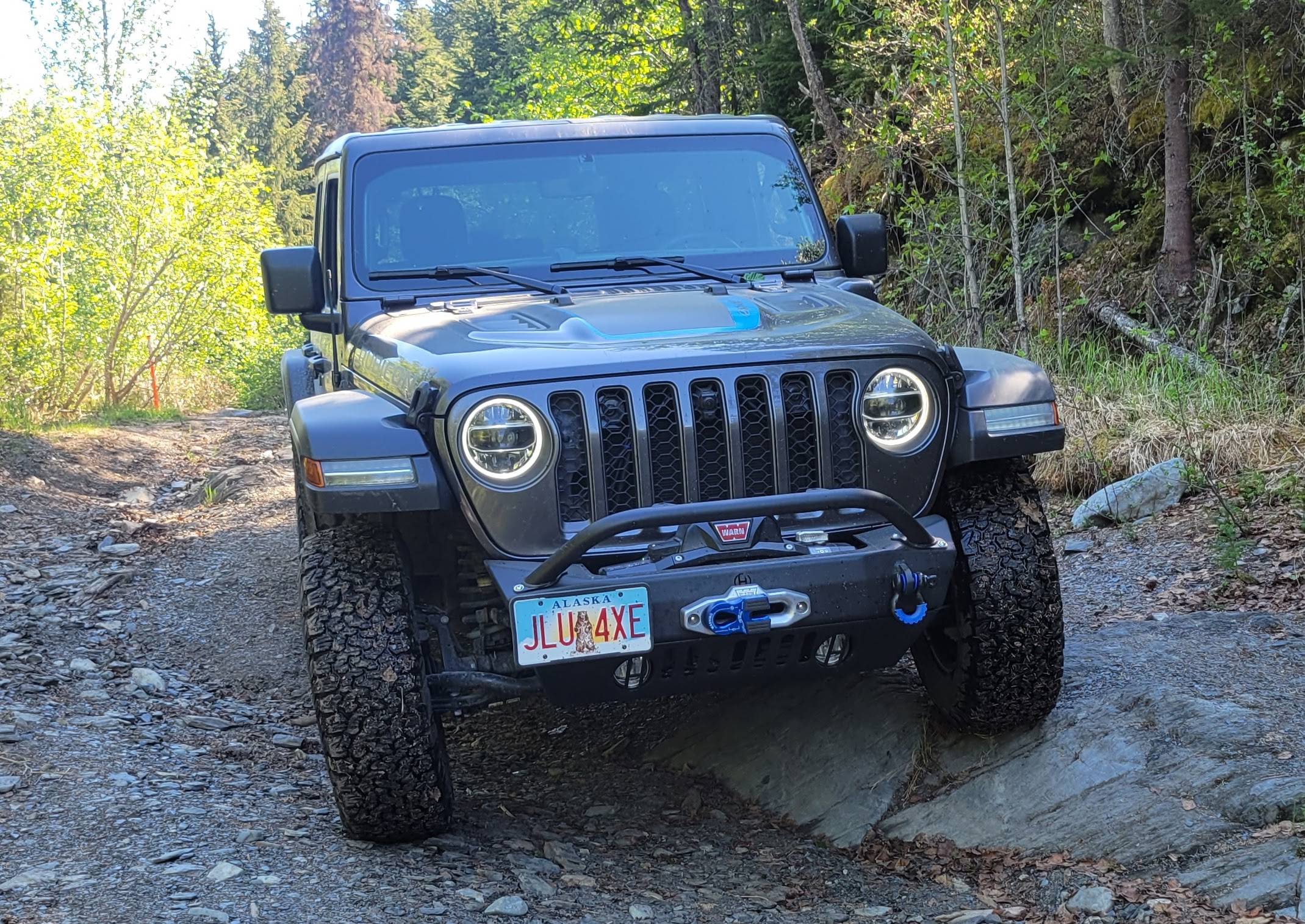 Jeep Wrangler JL Front license plate help 20220530_121039