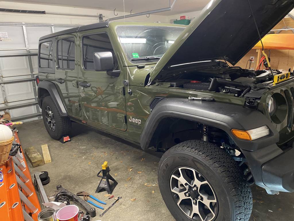 Jeep Wrangler JL Installing Mopar Lift (with pictures) 31B851D1-E3C7-43AB-B929-D354632697BB_1_105_c