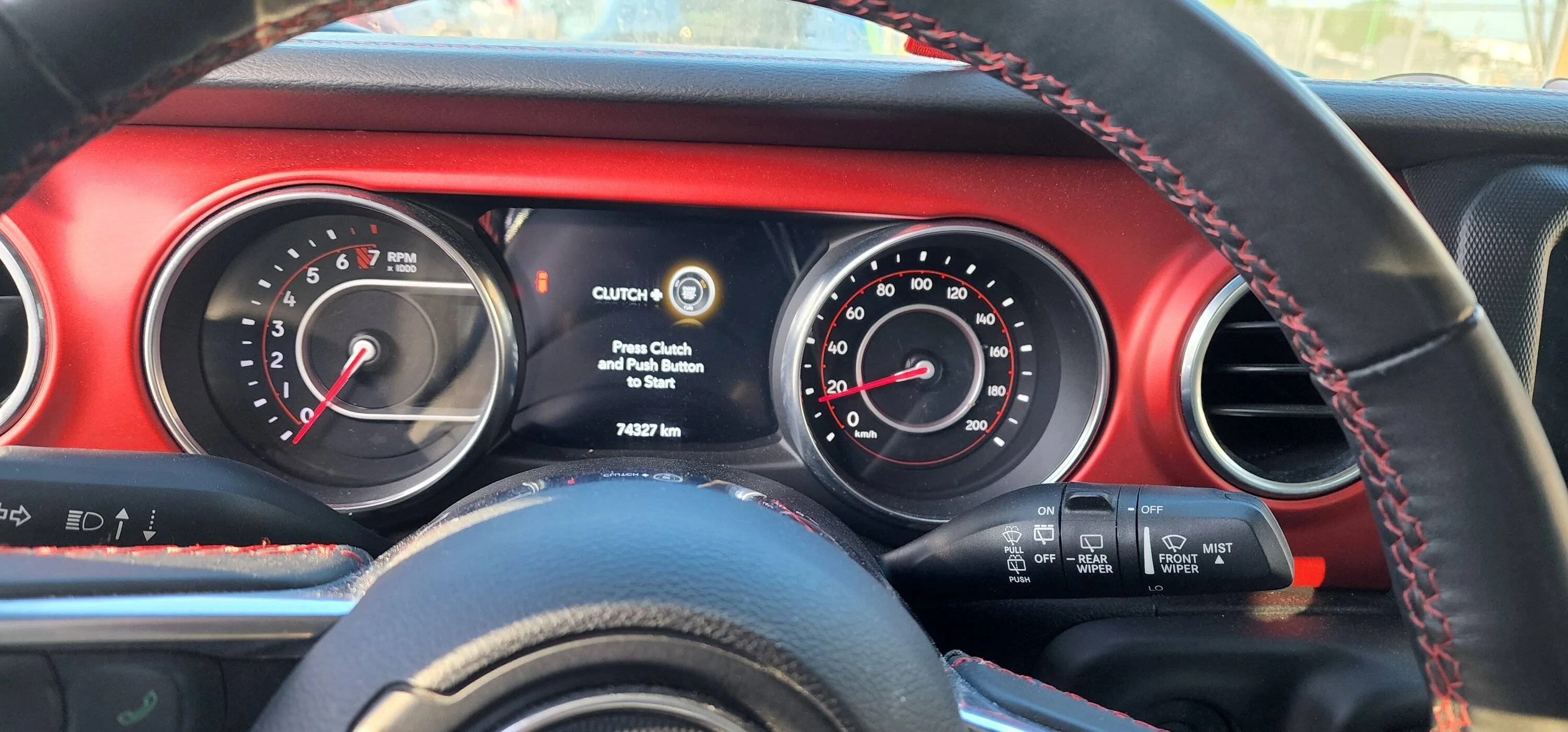 Jeep Wrangler JL Stuck speedometer? 20220704_065213