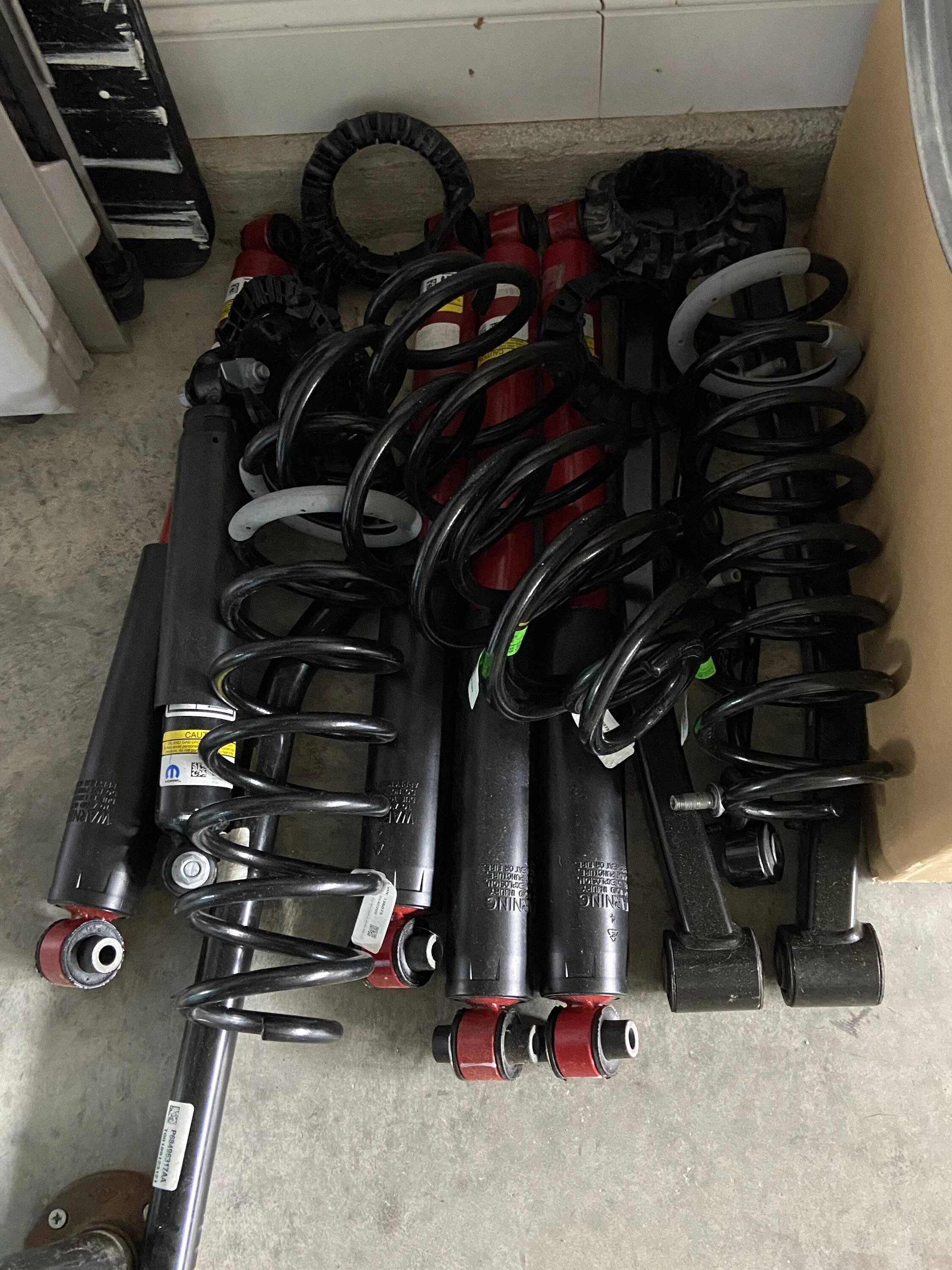 Jeep Wrangler JL Rubicon 2 Door suspension 85CCB3FD-E621-435A-A788-B068B112F8D9