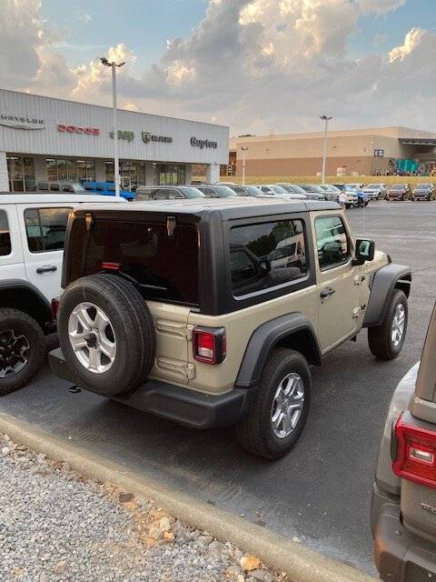 Jeep Wrangler JL Gupton roll call and updates on 2022 orders. IMG_0918