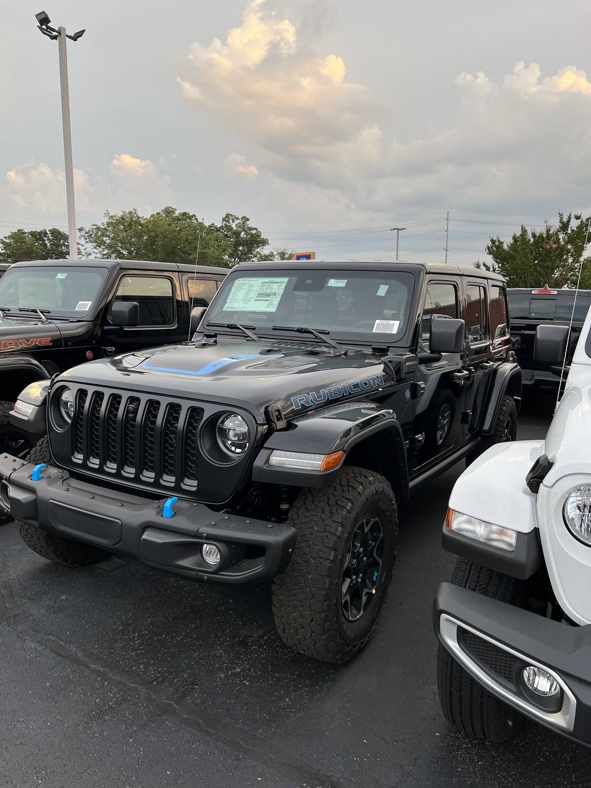 Jeep Wrangler JL Gupton roll call and updates on 2022 orders. 66BA7DD6-6868-4E49-8A30-D061149A4D19