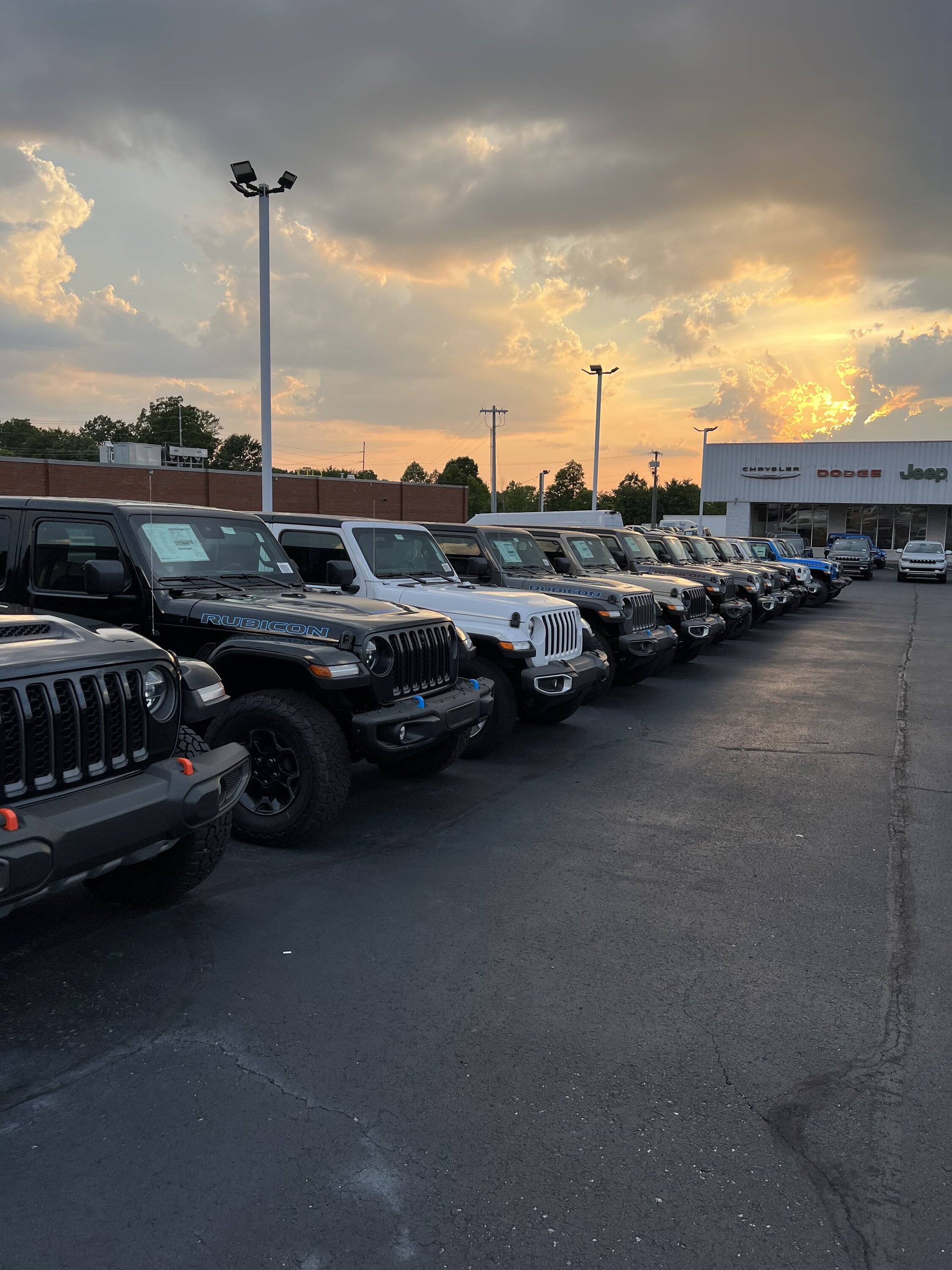 Jeep Wrangler JL Gupton roll call and updates on 2022 orders. 7FD74ACA-5749-40A5-AAA9-5E26608947E3