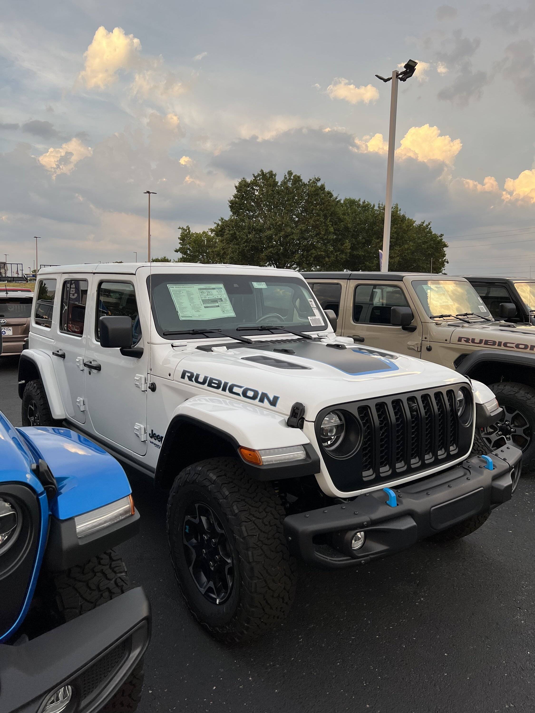 Jeep Wrangler JL Gupton roll call and updates on 2022 orders. 113928D9-1FB2-453F-A4B8-E55491092761