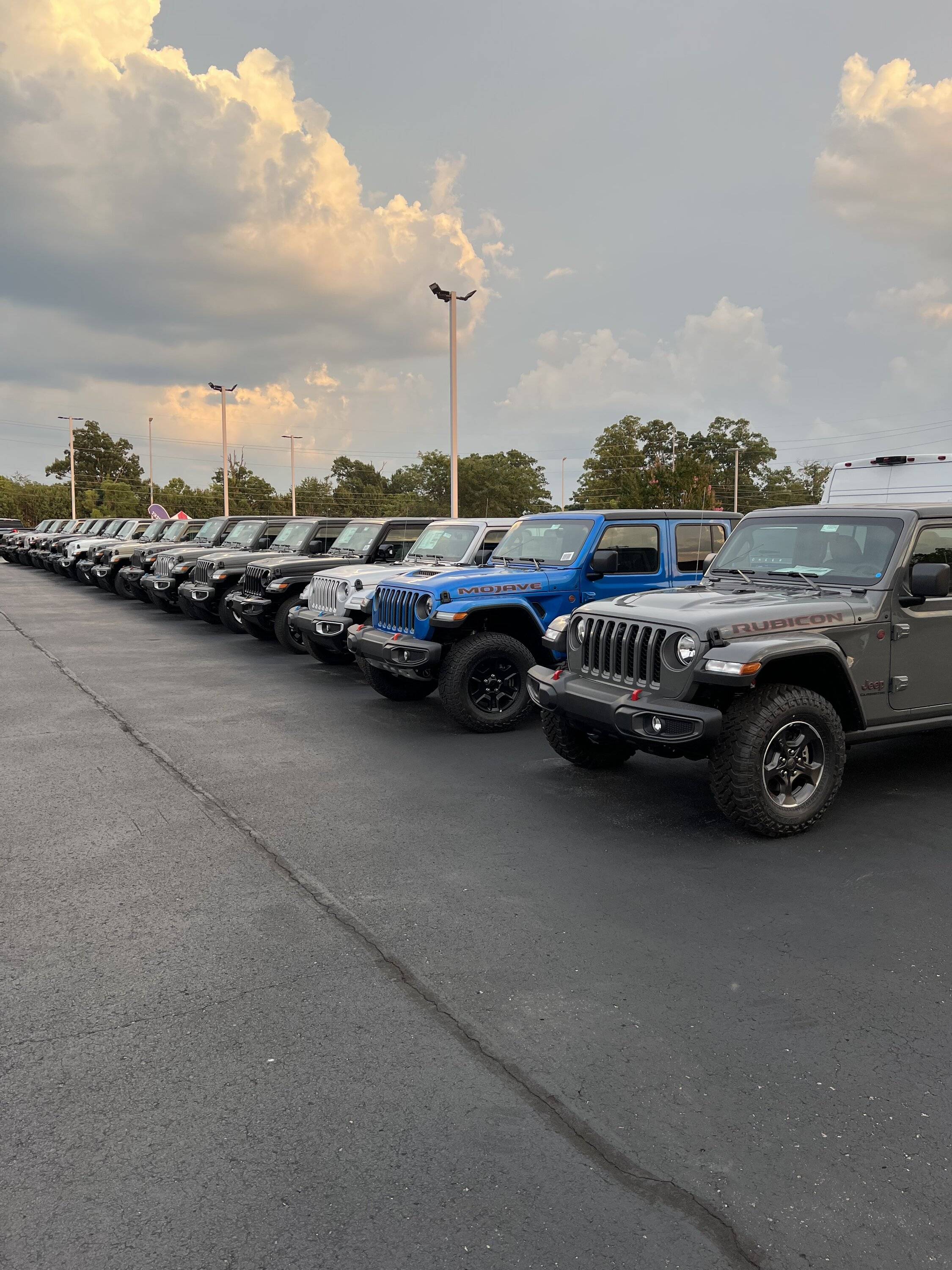 Jeep Wrangler JL Gupton roll call and updates on 2022 orders. BAC4C1B5-3939-4C79-8F7C-3C283DAD3616
