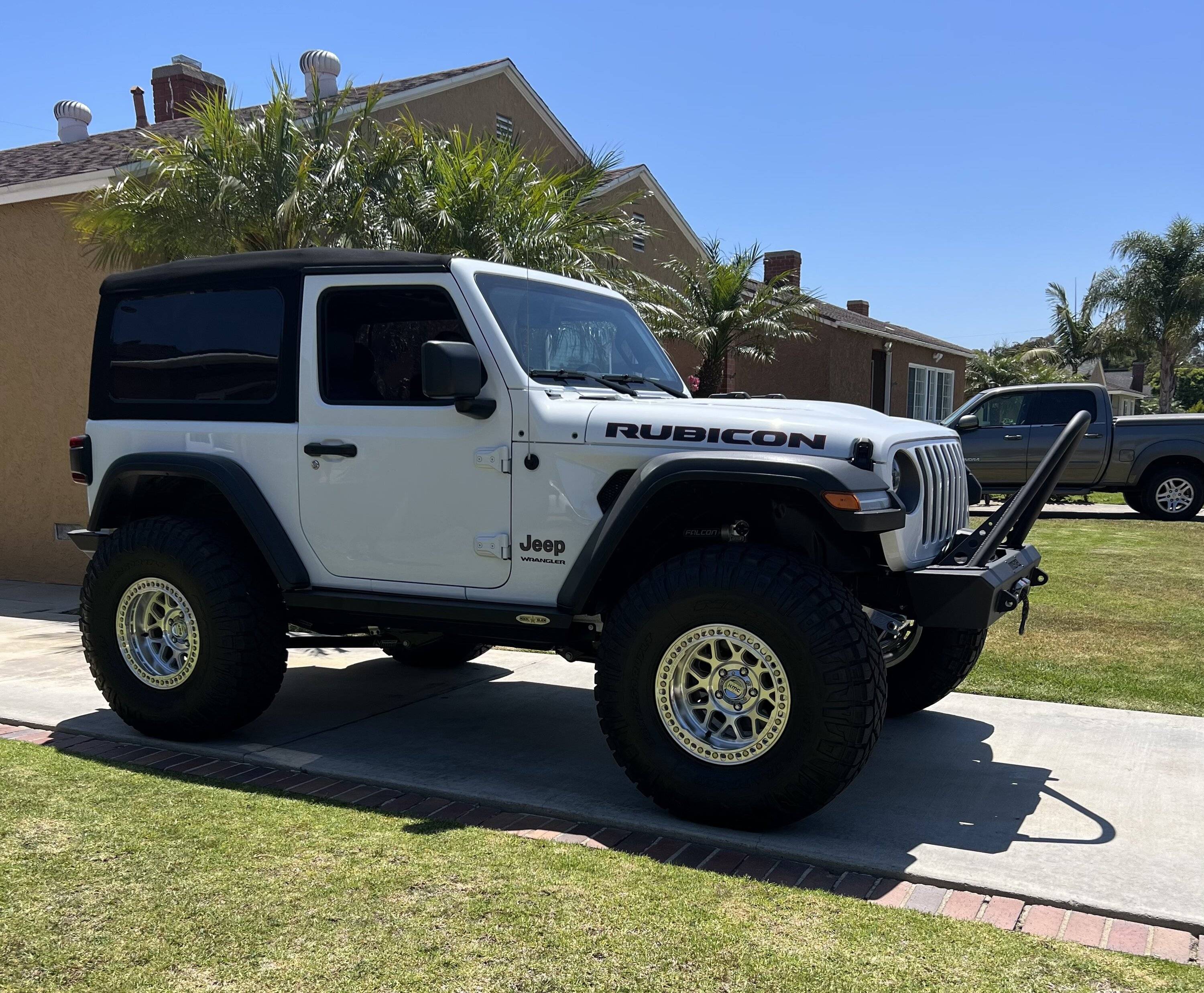 Jeep Wrangler JL Converting the mall crawler C2FB6641-B8C7-4ADB-8C19-ED89468F54EC