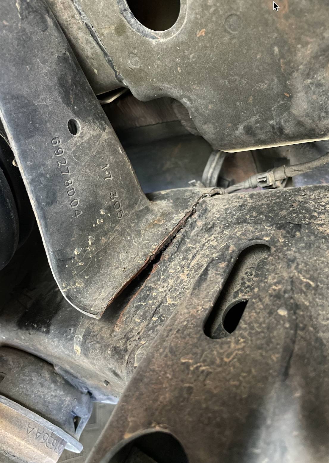 Jeep Wrangler JL 2018 JL upper rear spring perch failure..... jee