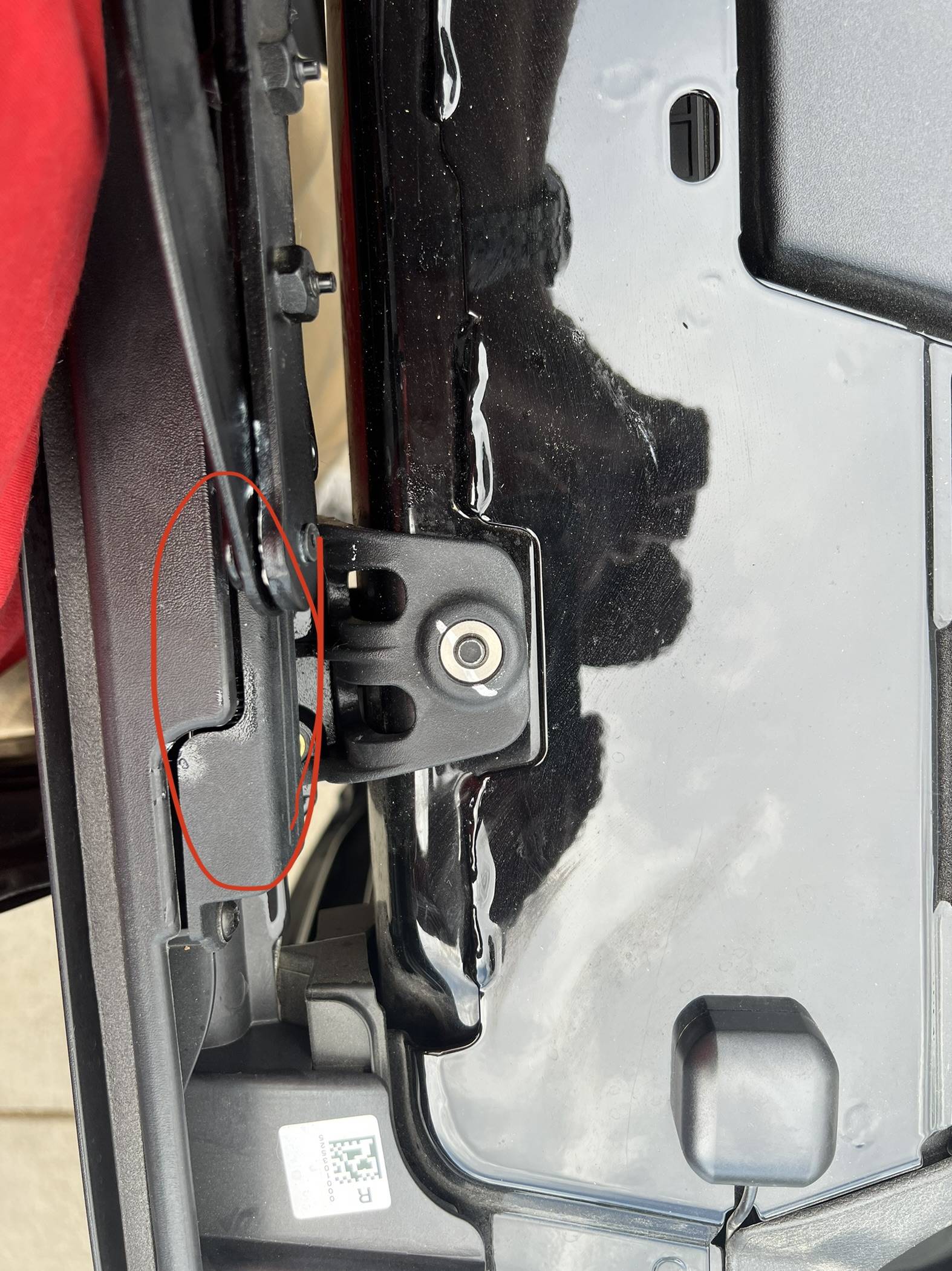 Jeep Wrangler JL Soft top hinge squeak 1E34E226-F13E-43CA-BF9A-AA30681B49CF