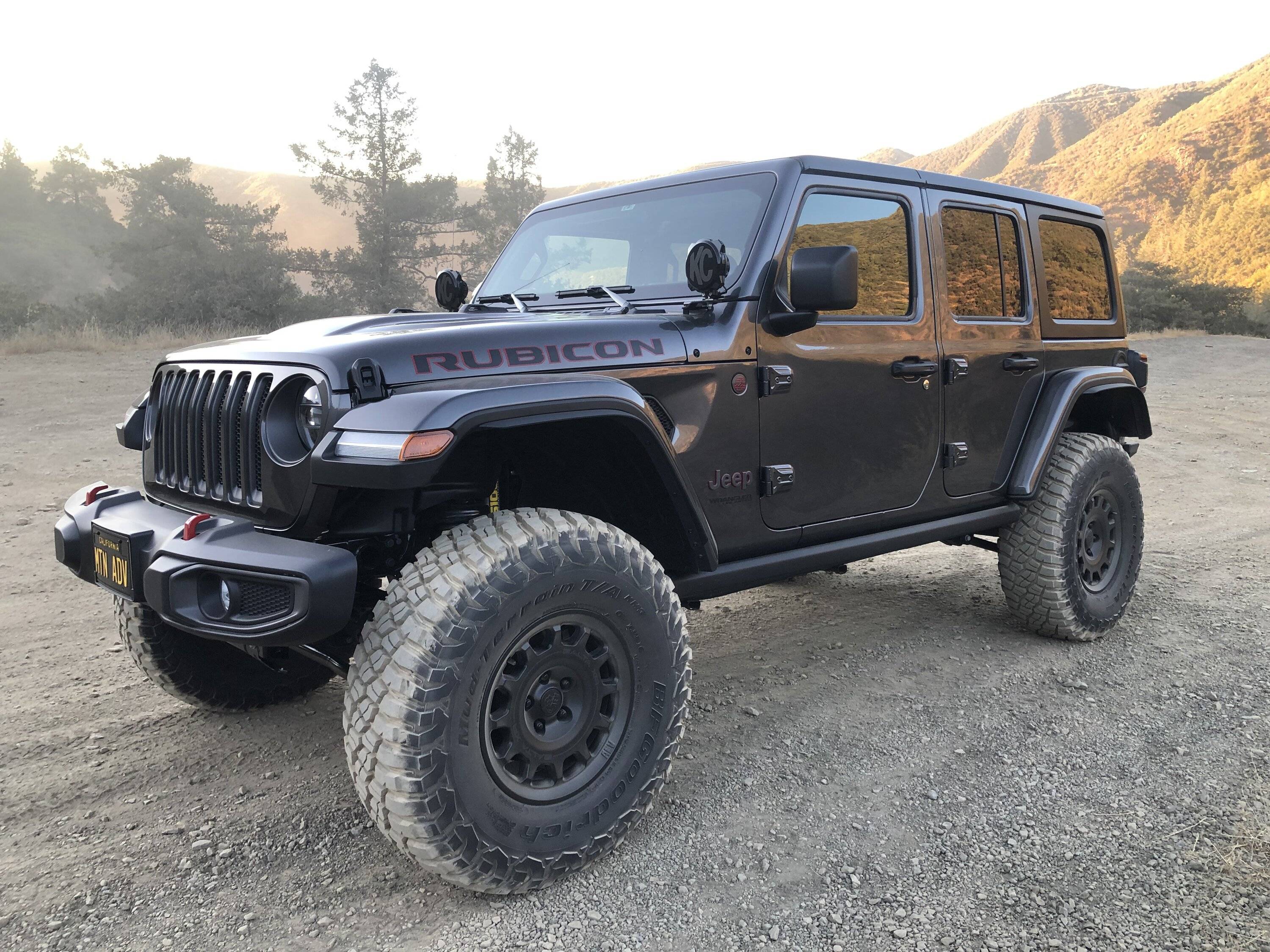 Jeep Wrangler JL 37s on xtreme recon package? IMG_8742-2