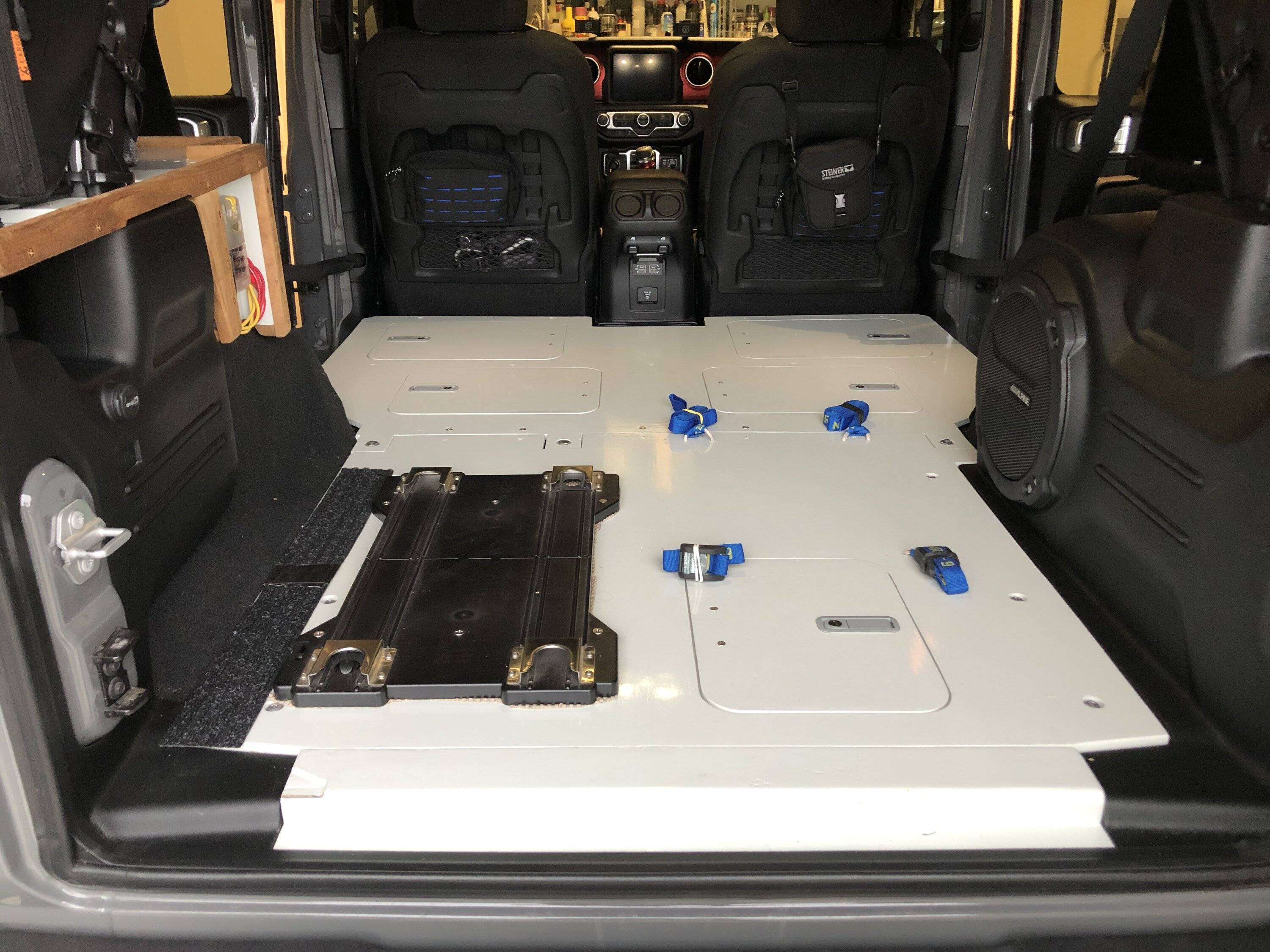 Jeep Wrangler JL DIY Goose Gear Style Platform 066EBE9A-BCD8-4F48-94DE-39BA7F0BB858