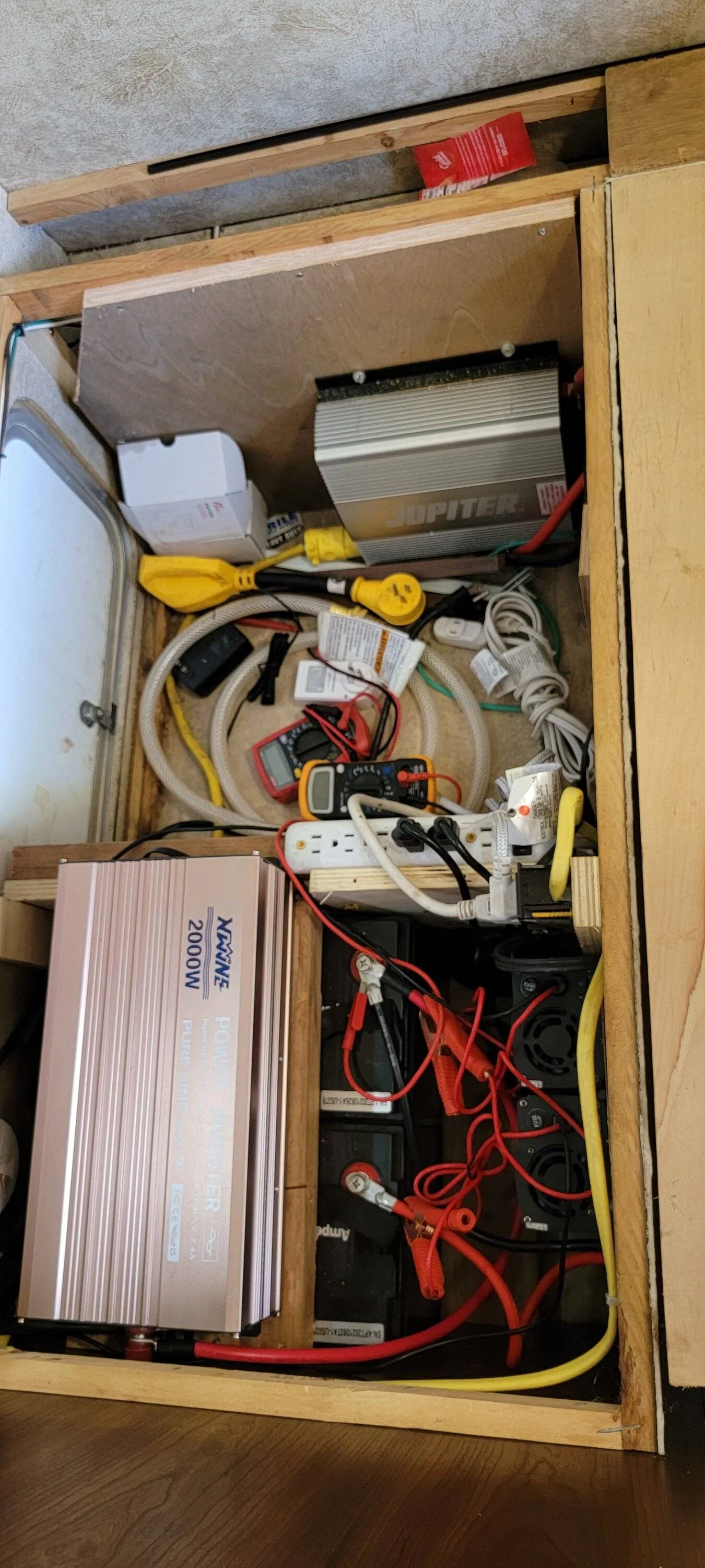 Jeep Wrangler JL Inverters? 2022-04-13 11.46.34