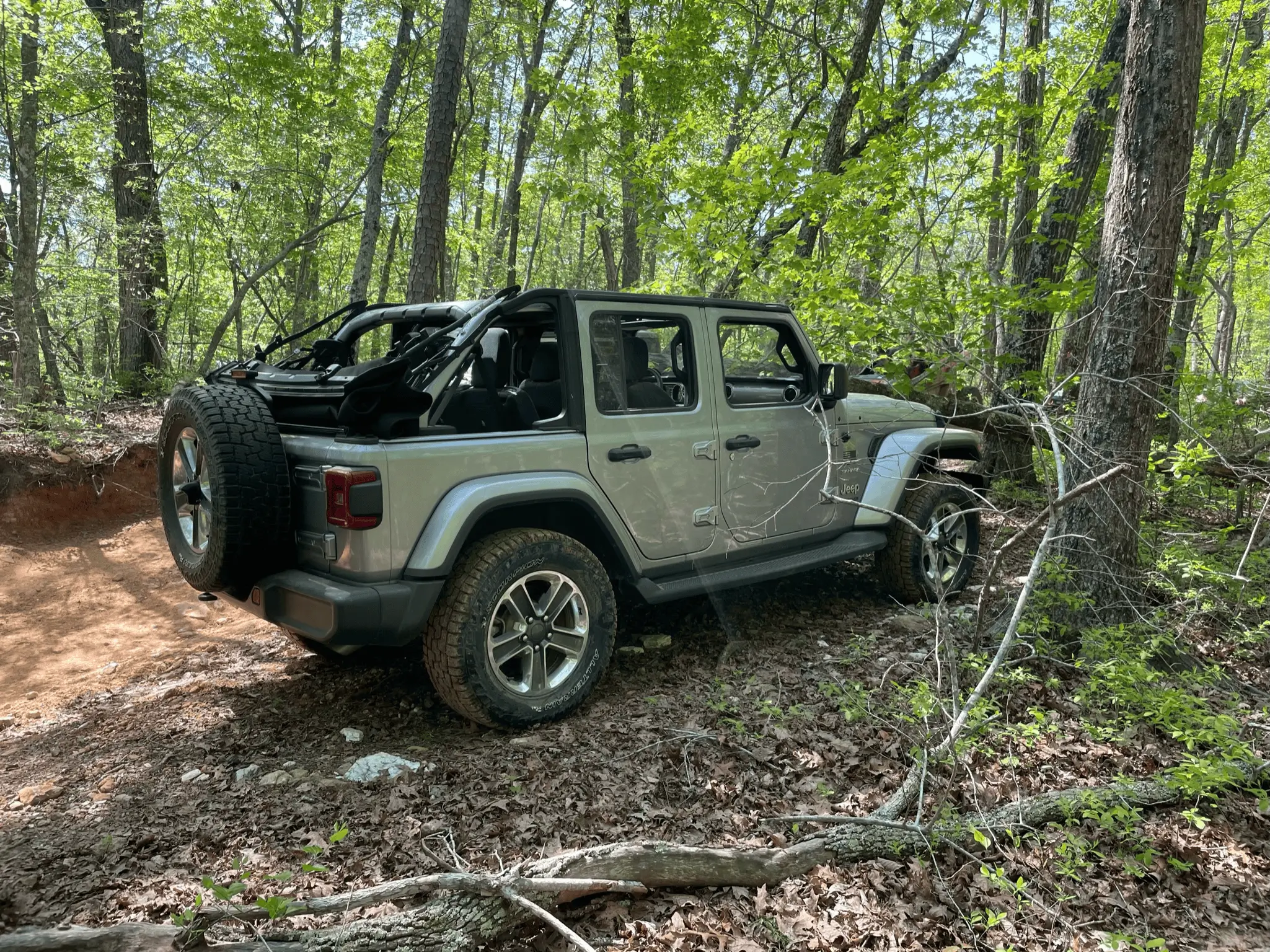 Jeep Wrangler JL What is an unpopular opinion you have in the Jeep community? 1657643736517