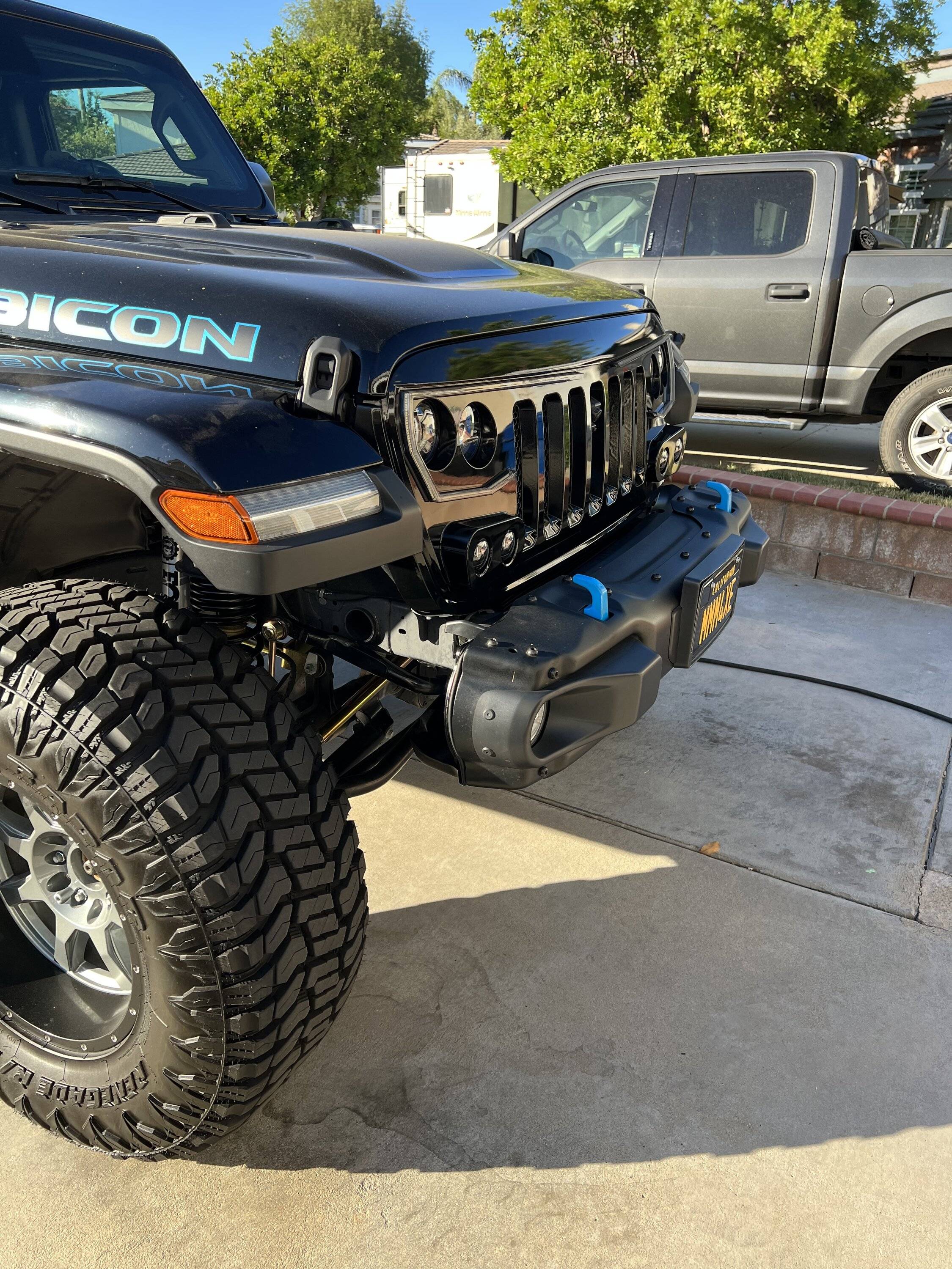 Jeep Wrangler JL Stylish grills that aren't ANGRY. Do they exist? DA0669E2-296B-4C29-B8B2-C160D7C913FA