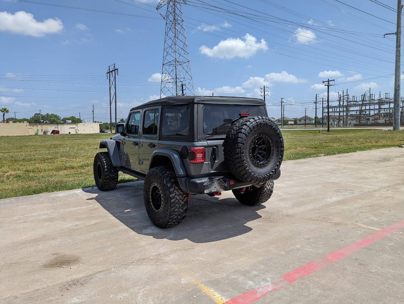 Jeep Wrangler JL WTB - Sting Grey Hard Top Rear Shot Jee
