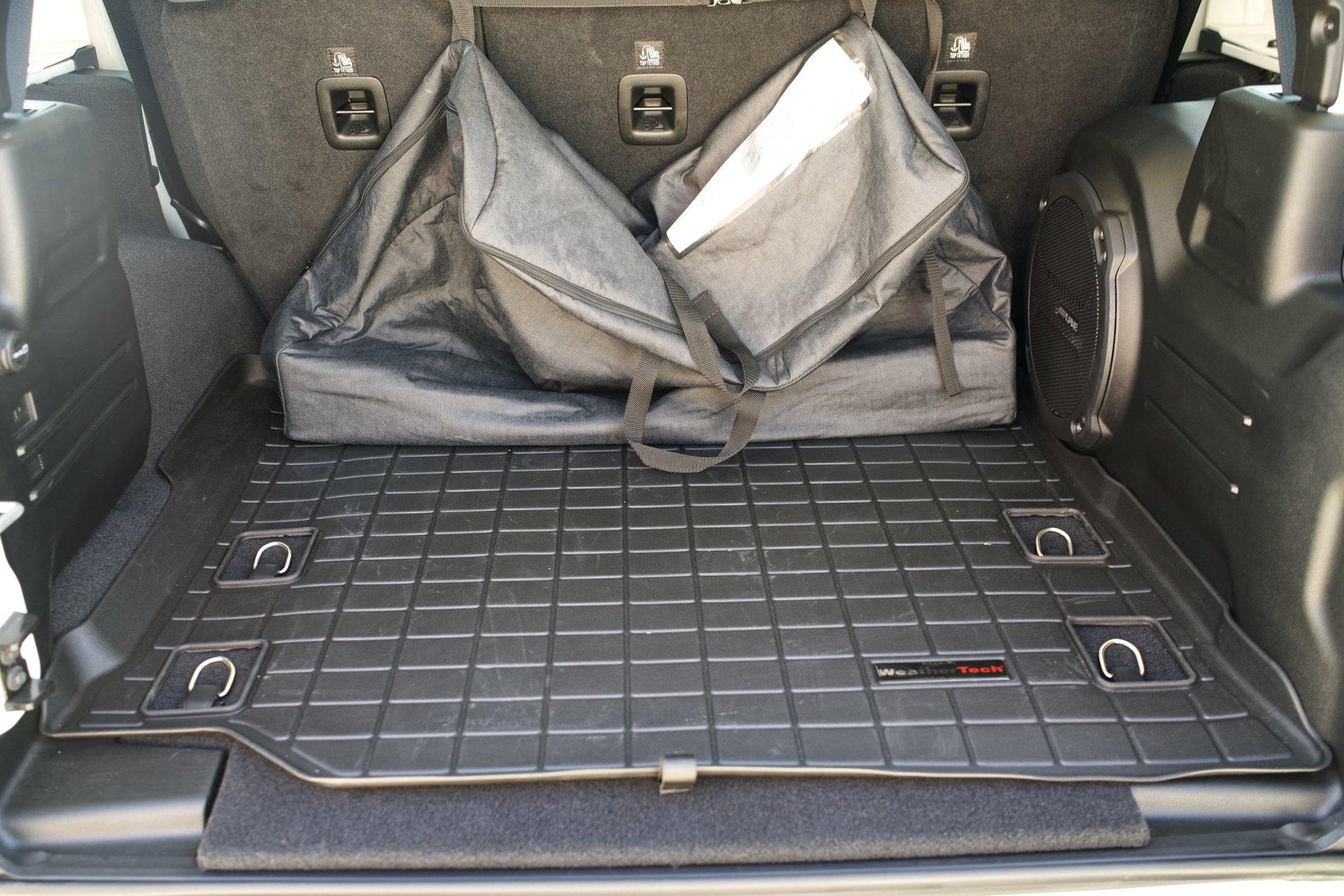 Jeep Wrangler JL Trunk Liner 5E3F7477-4498-45F4-9C7F-C1E8C22BC025