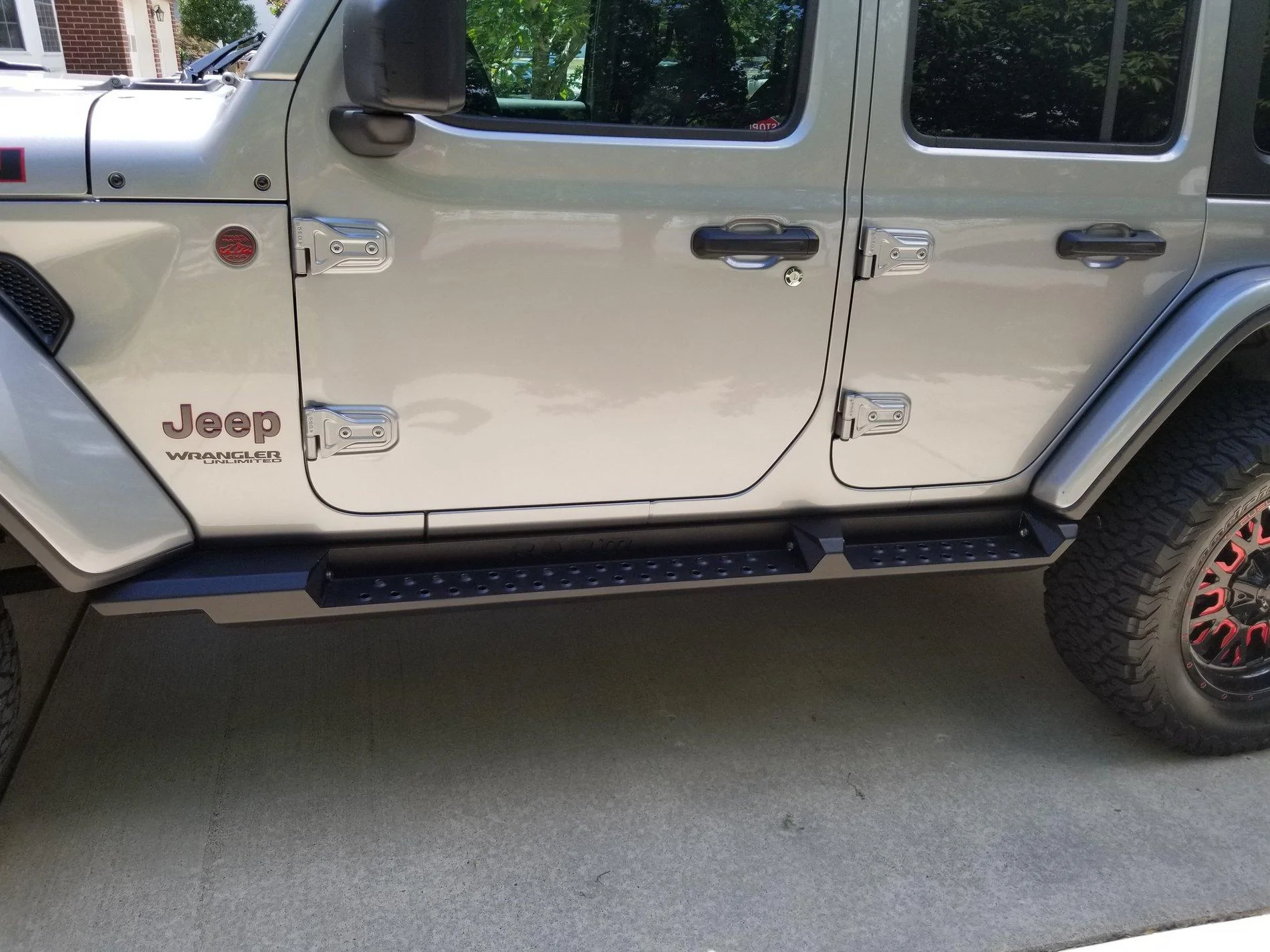 Jeep Wrangler JL What side steps / rock rails to add to JL Wrangler? 20180705_140515