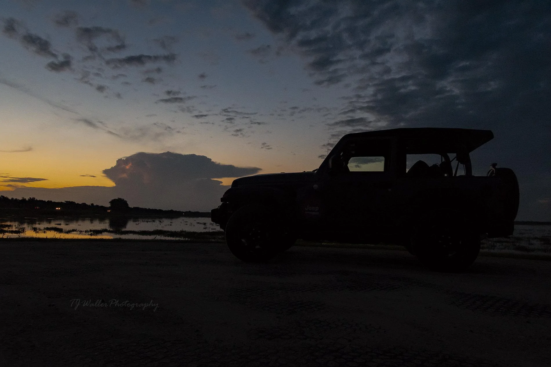 Jeep Wrangler JL 2 DOOR JL build/order discussions master thread Jeep Silhouette Sunrise (4252D500)