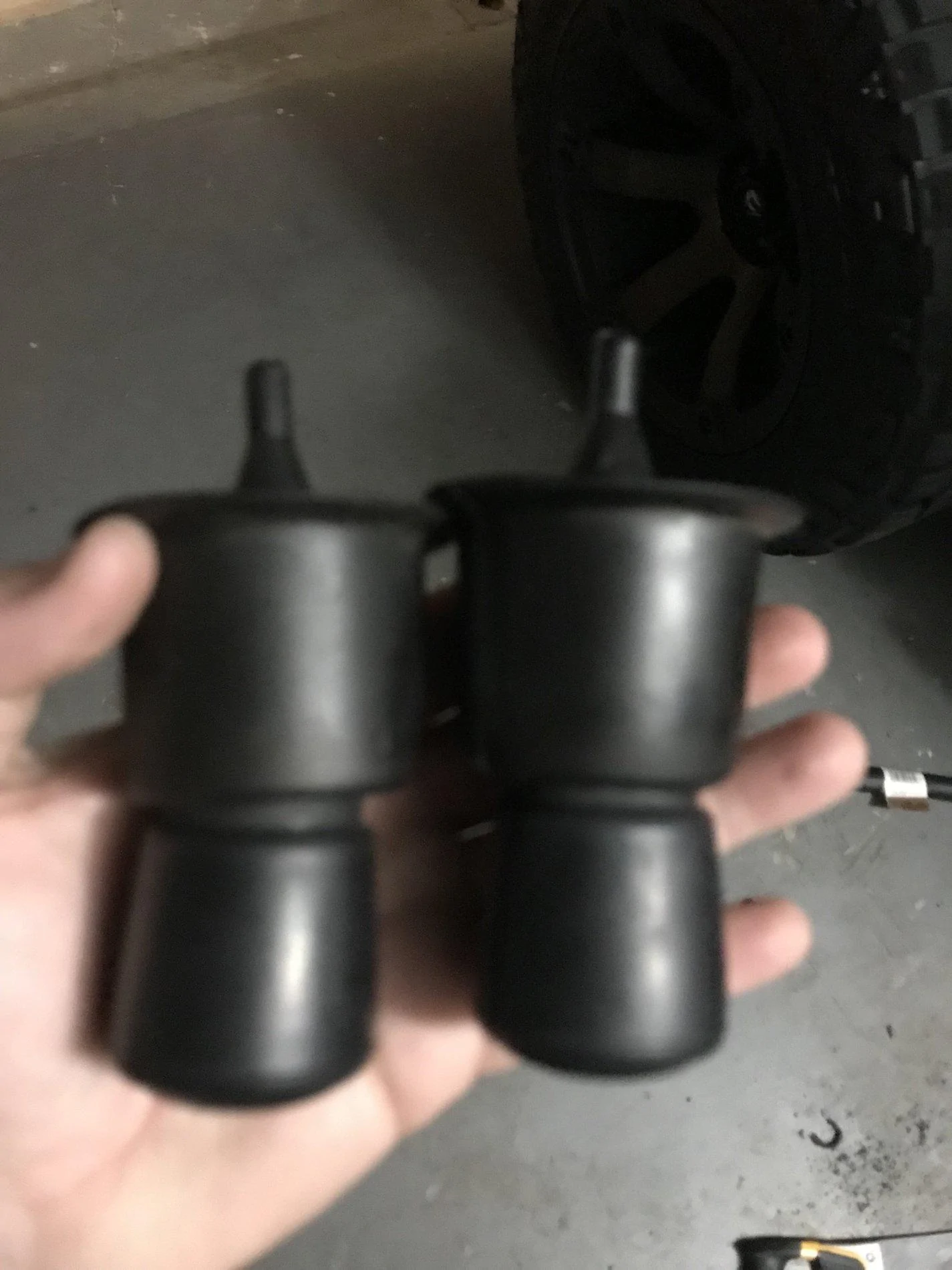 Jeep Wrangler JL Tailgate Bumpstops? 58A2EC97-5231-42F1-B013-E5F4C2FB08DA