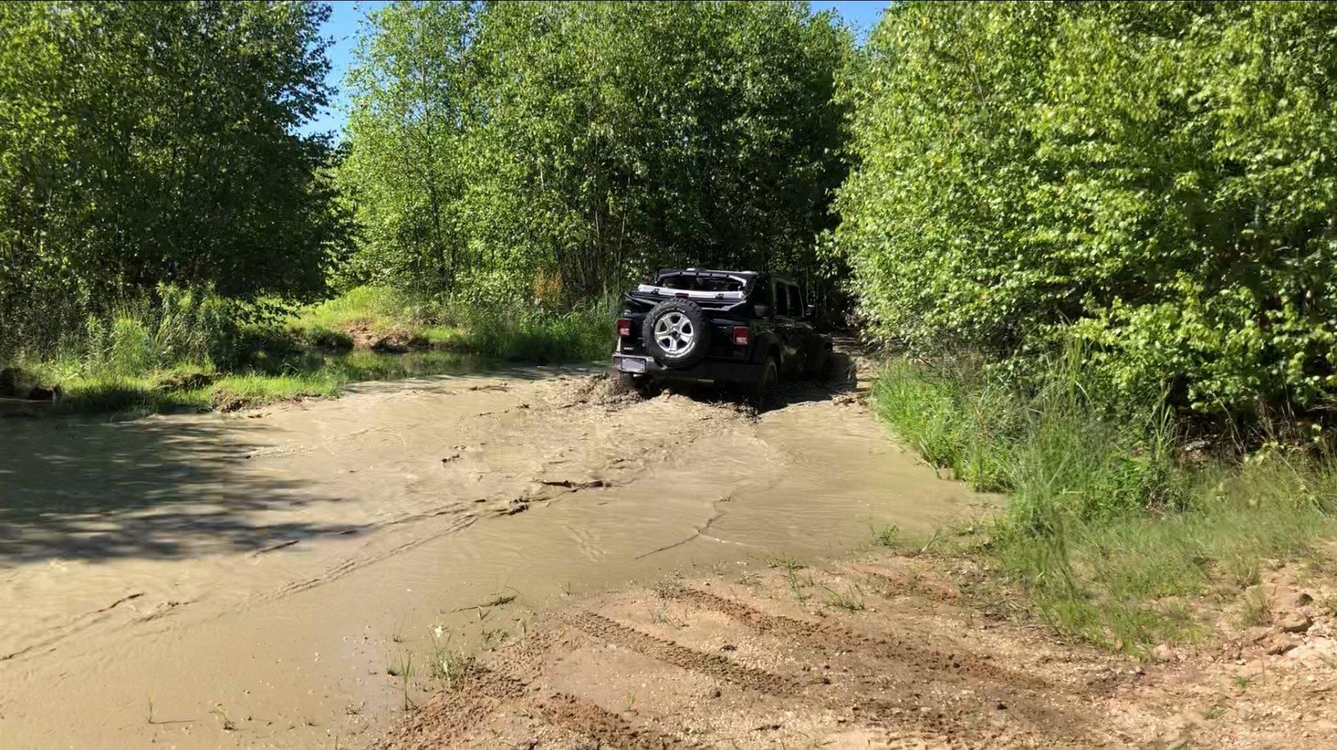 Jeep Wrangler JL Ohio beginner trails 19B357E1-E4DA-419A-8EB0-3F7AB53E0189