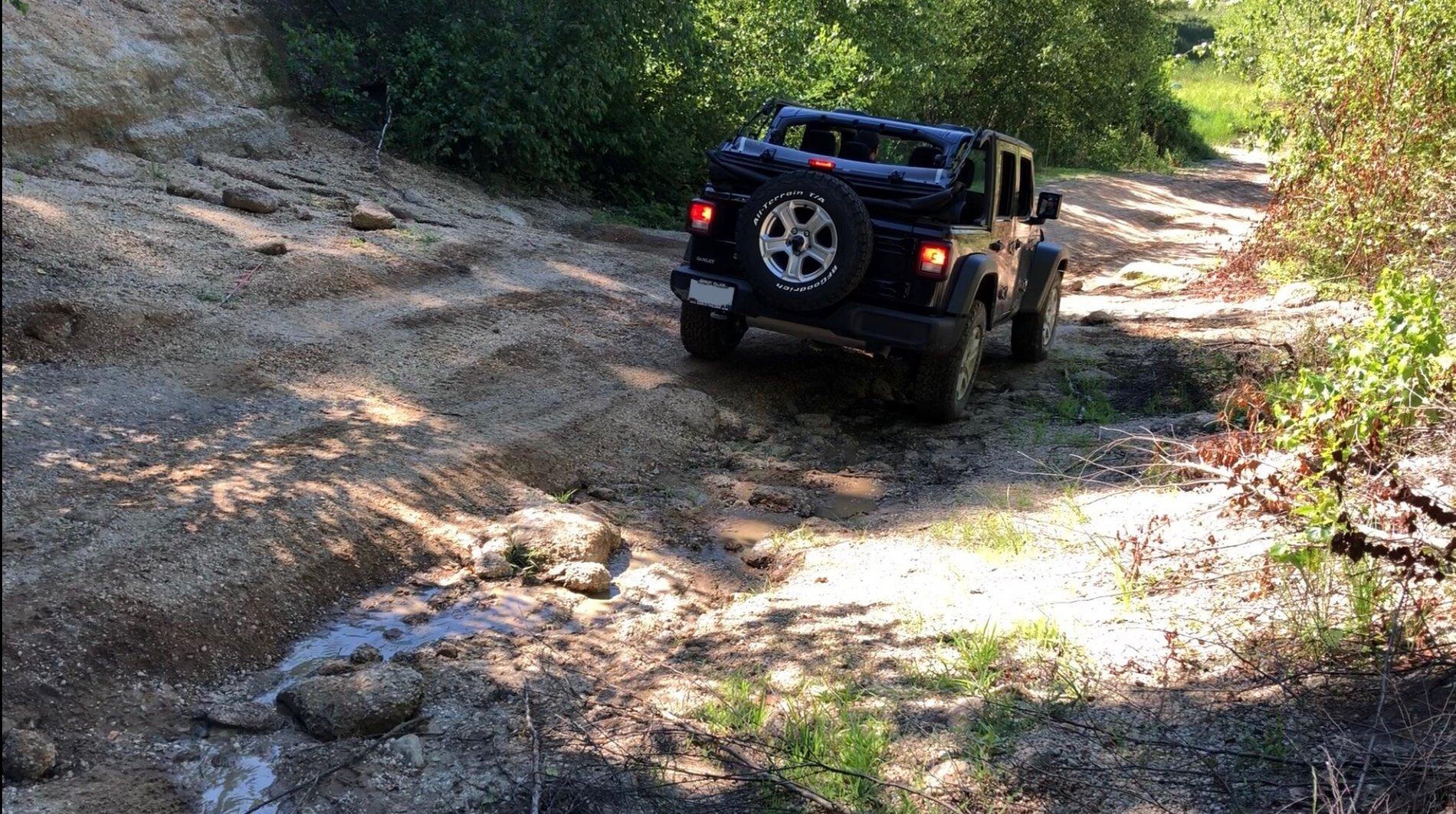 Jeep Wrangler JL Ohio beginner trails 63F22B6D-7C5E-41A5-92EC-10A8253964A2
