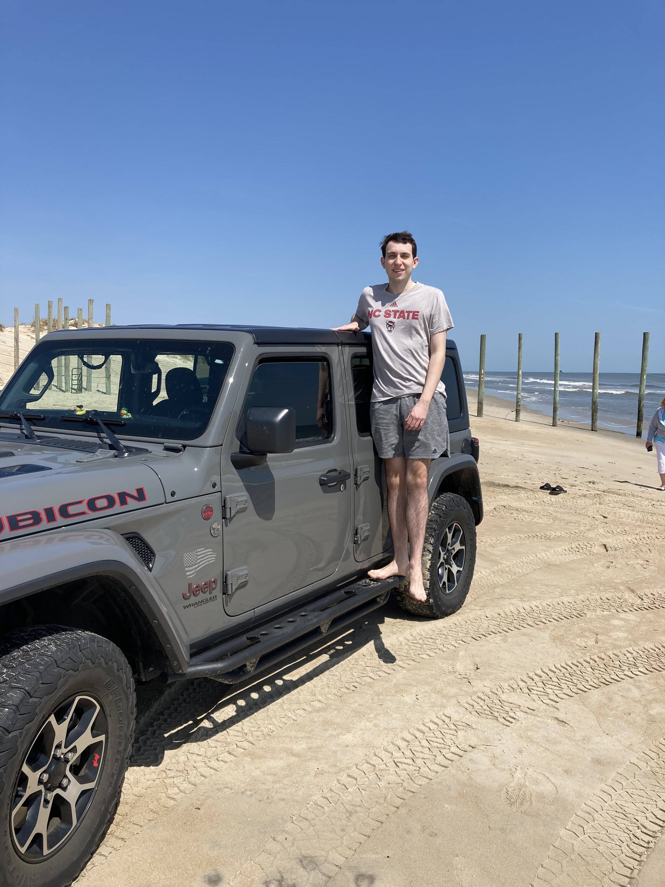 Jeep Wrangler JL Down in the Outer Banks in NC F5AF7152-14C5-41F1-8944-4F1F7BD27DE8