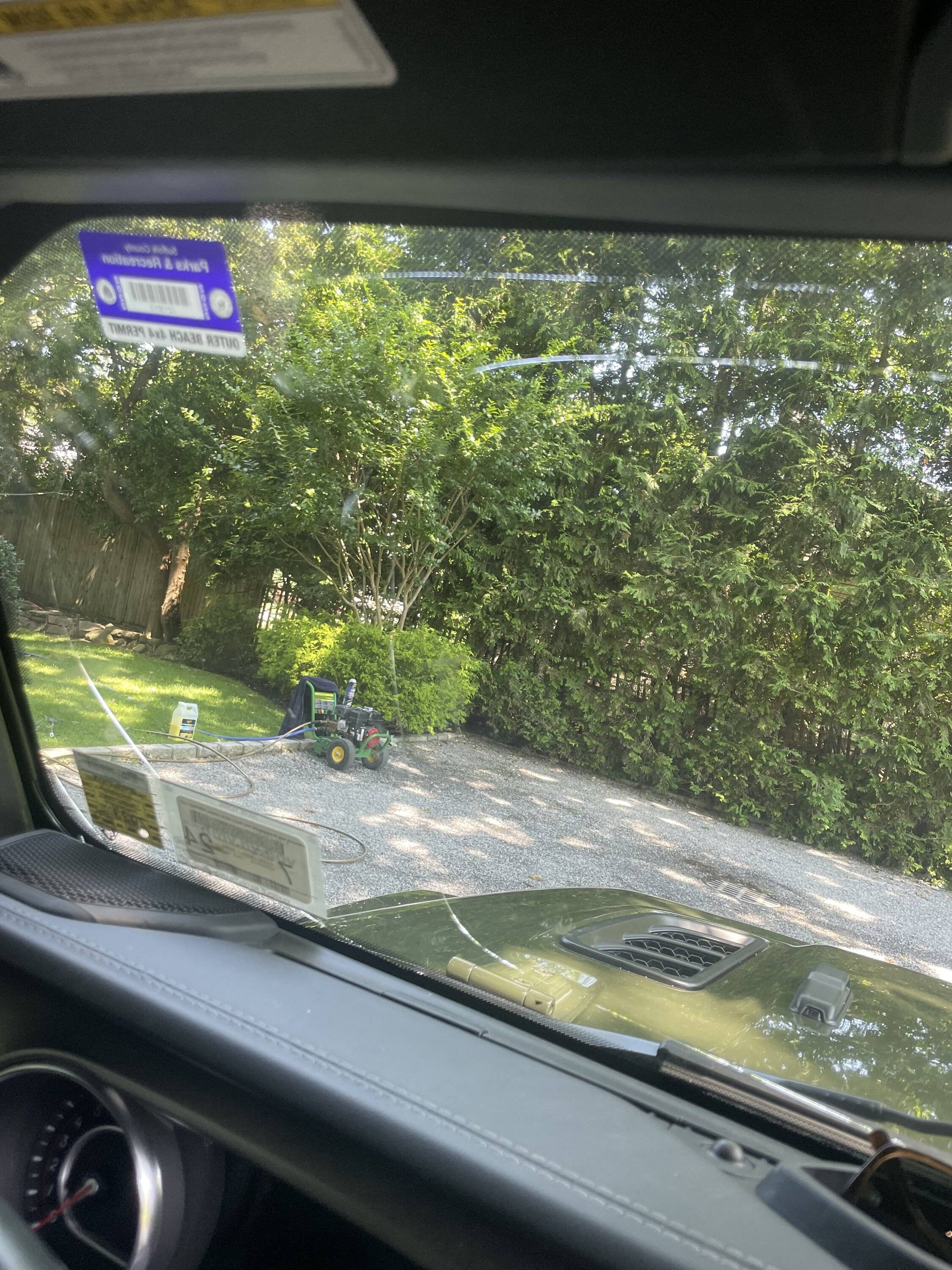 Gorilla Glass breaking out of the blue | Jeep Wrangler Forums