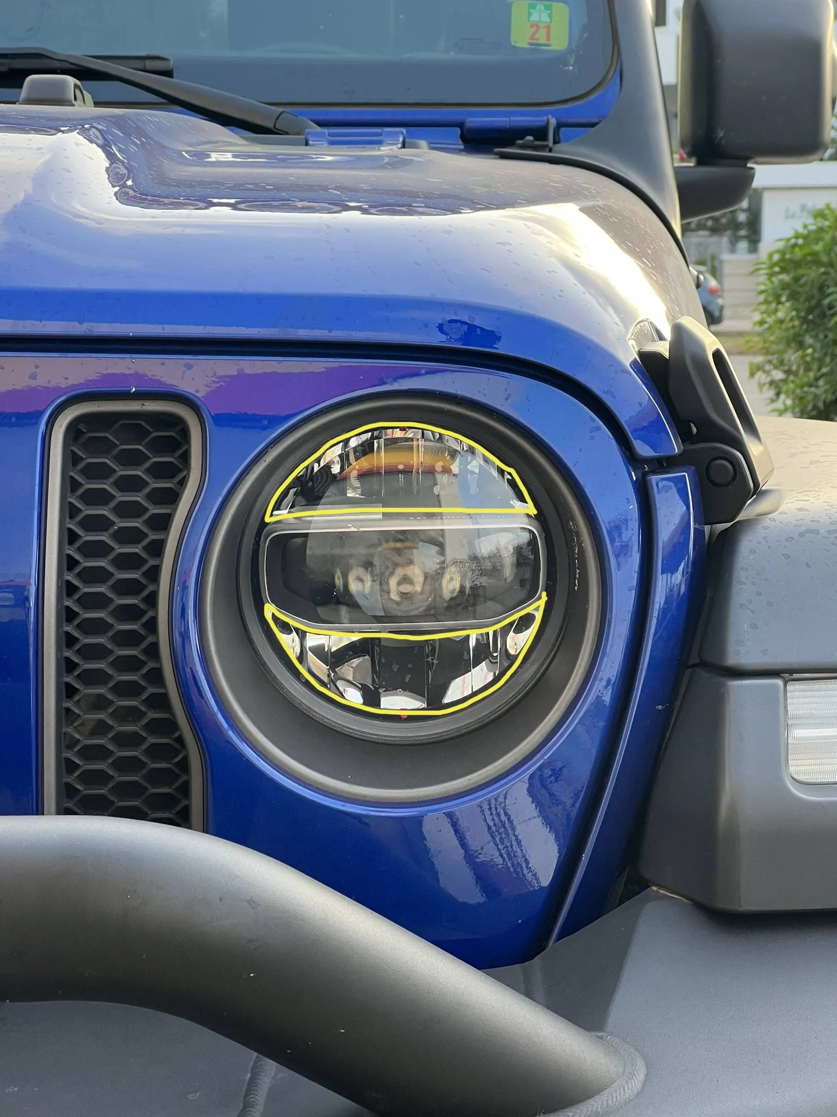 Jeep Wrangler JL What do these reflectors do? E6BBFBD1-20C1-45CF-B591-1C46FDB05F12