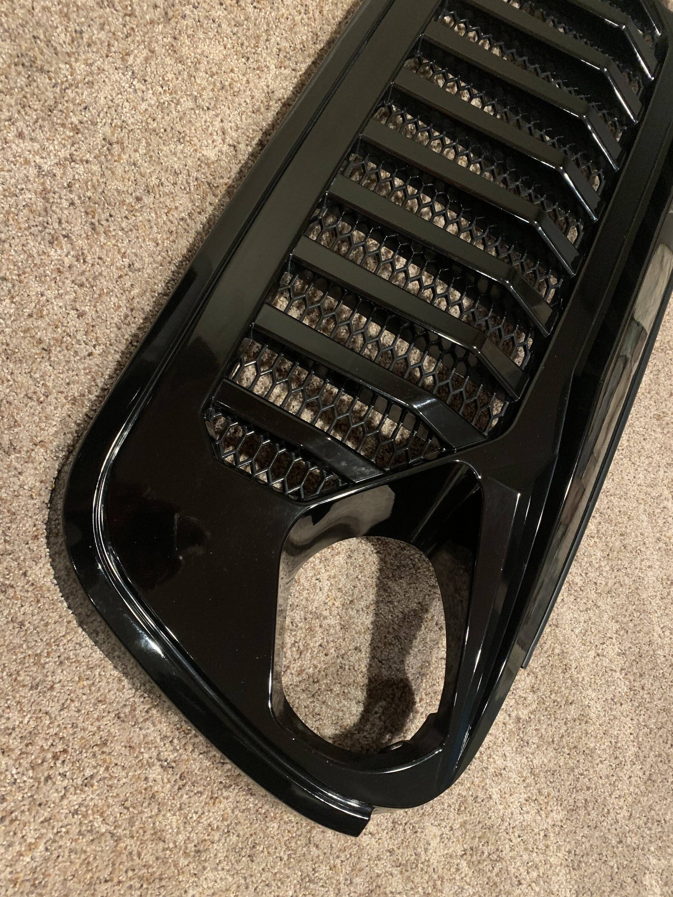 Jeep Wrangler JL DV8 Style front Grill 977C94E7-57EE-4448-94B7-A6FABF90E0C5