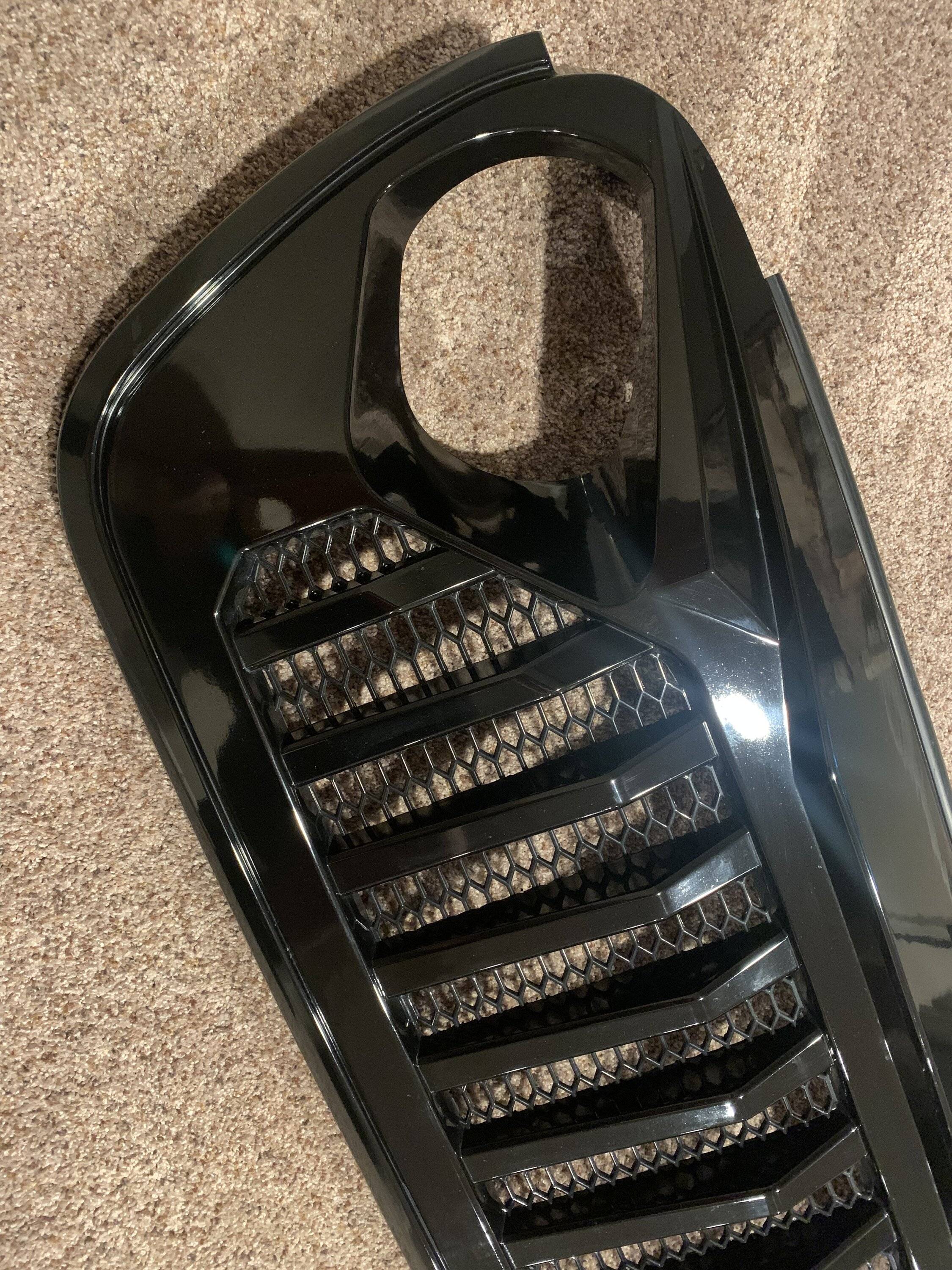Jeep Wrangler JL DV8 Style front Grill FA4AE5C6-3A8C-424E-81C5-9BB6A7EDD207