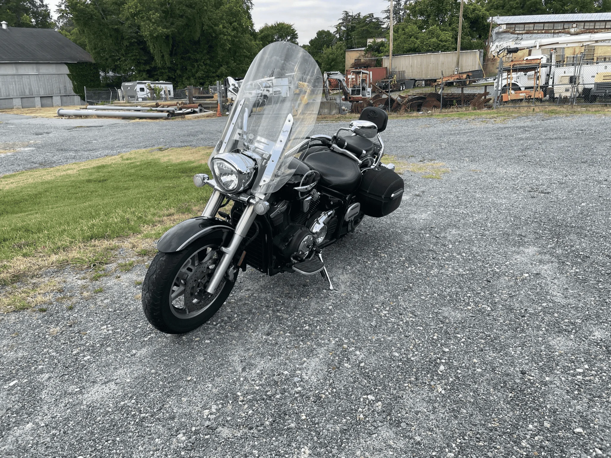 Jeep Wrangler JL Motorcycle versus Wrangler 1658327669022