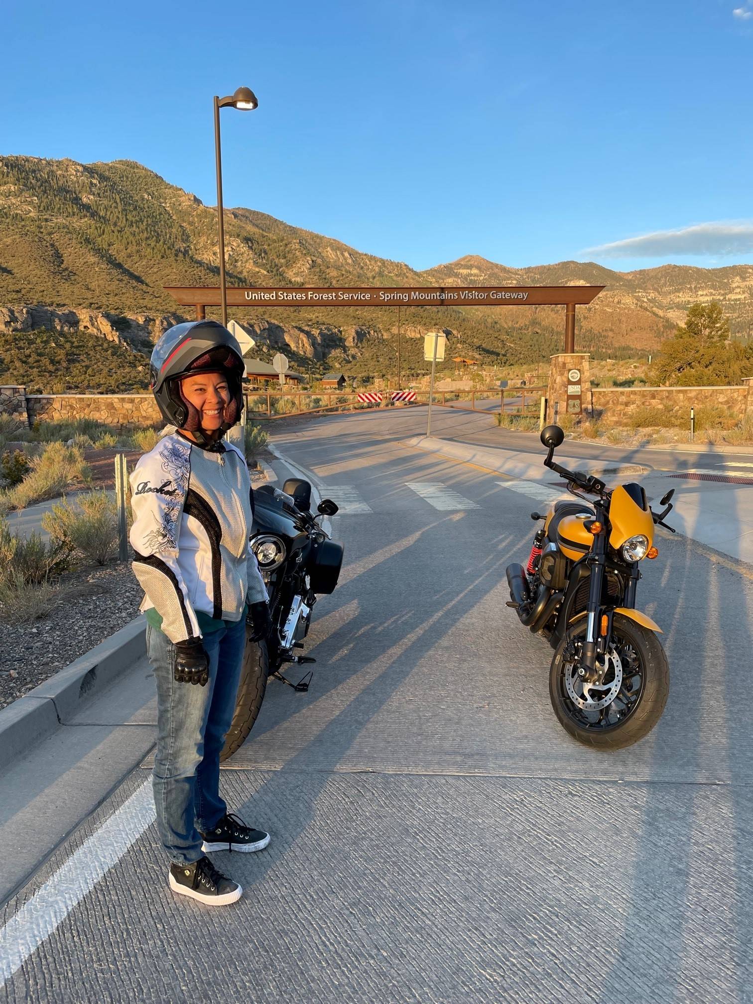 Jeep Wrangler JL Motorcycle versus Wrangler 111