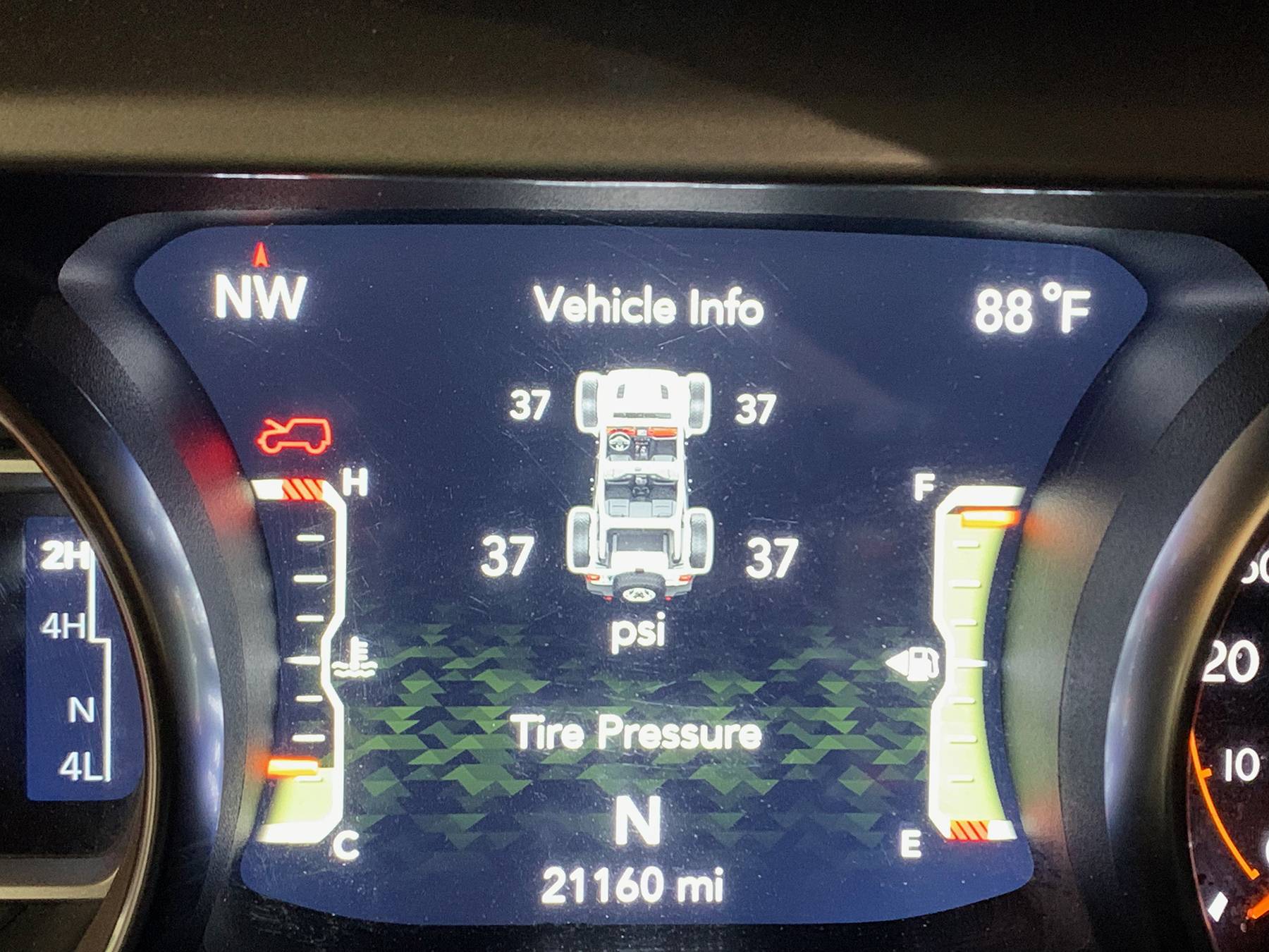 Jeep Wrangler JL Tire Pressure: Who's Right? The Boss Says