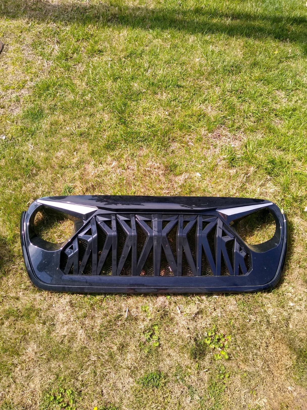 Jeep Wrangler JL Grille for sale 16705