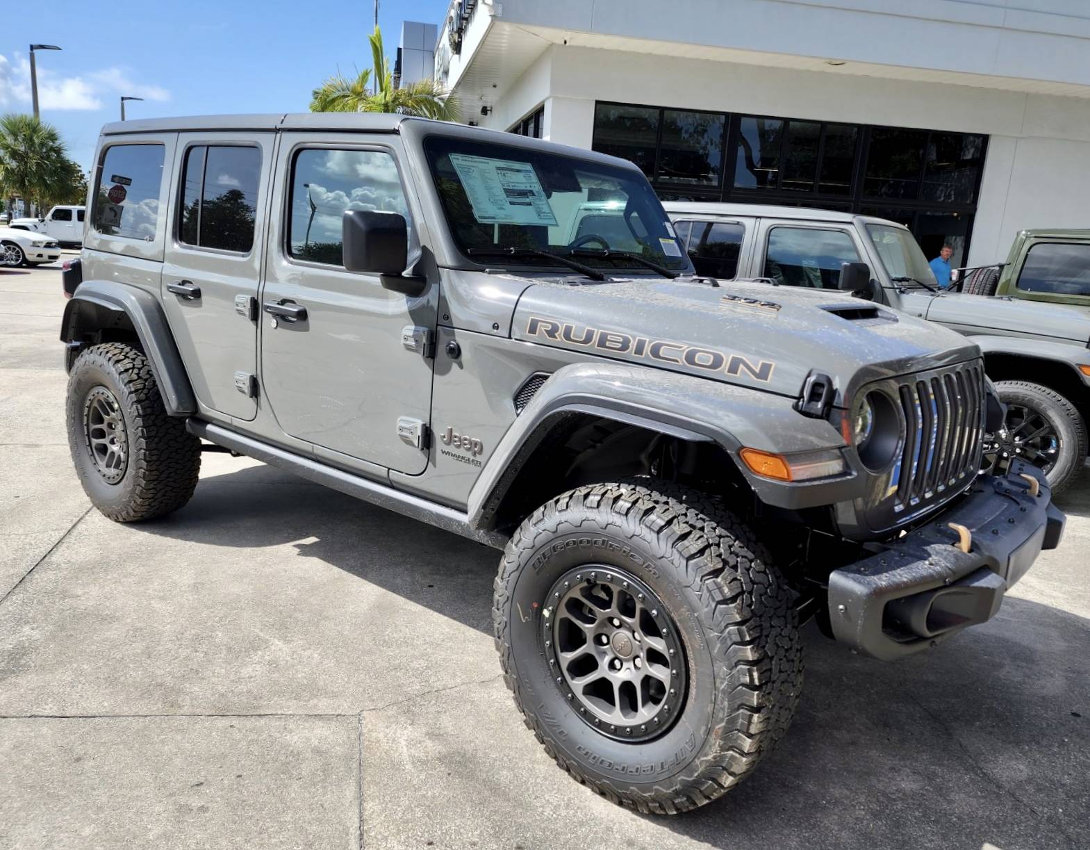 Jeep Wrangler JL What is this switchery? 57E8C284-E711-4619-B9C4-AACCCBF9289D