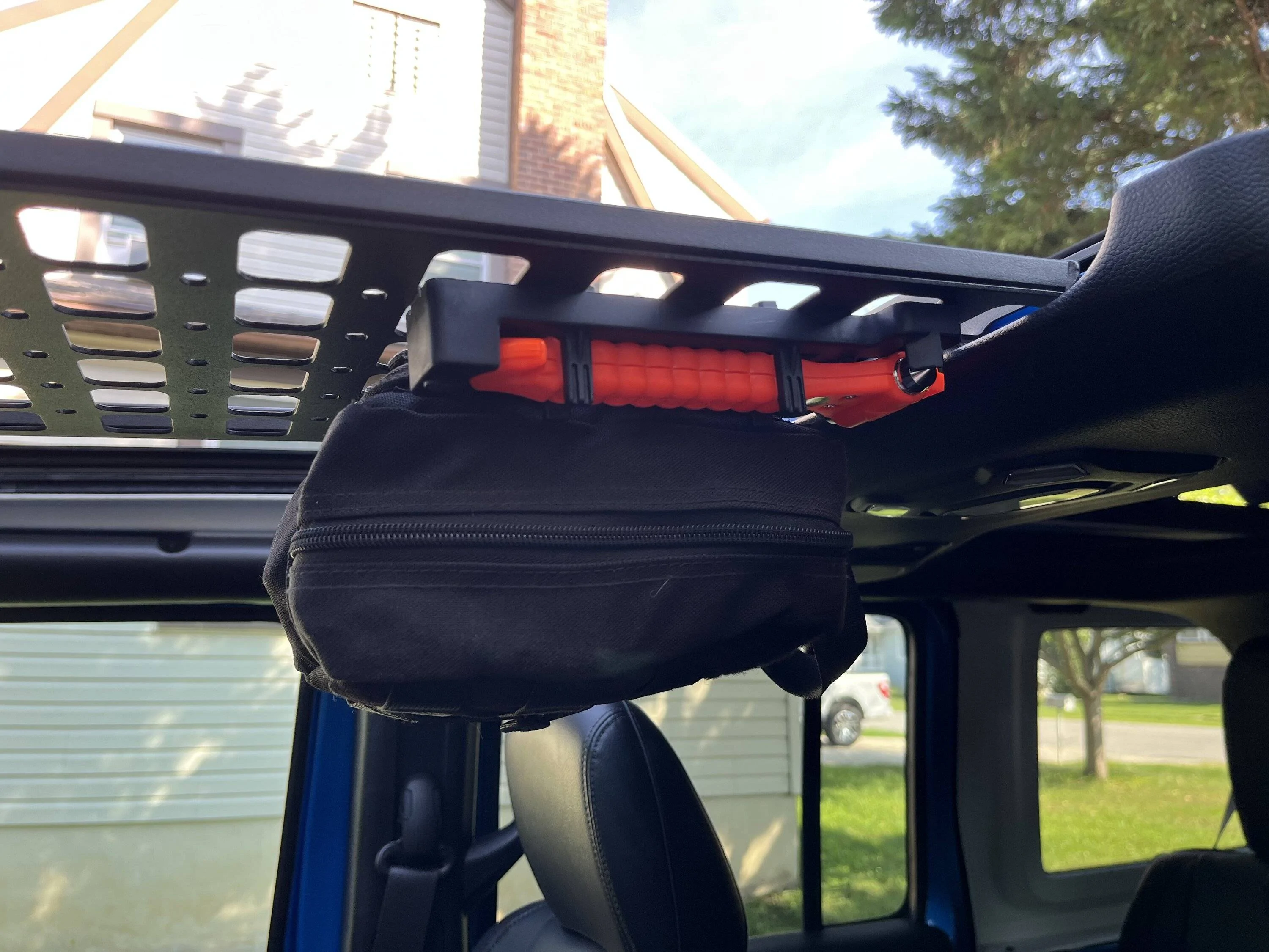 Jeep Wrangler JL Sky One Touch w/ Molle Platform Solutions Front Overhead Panel IMG_3355