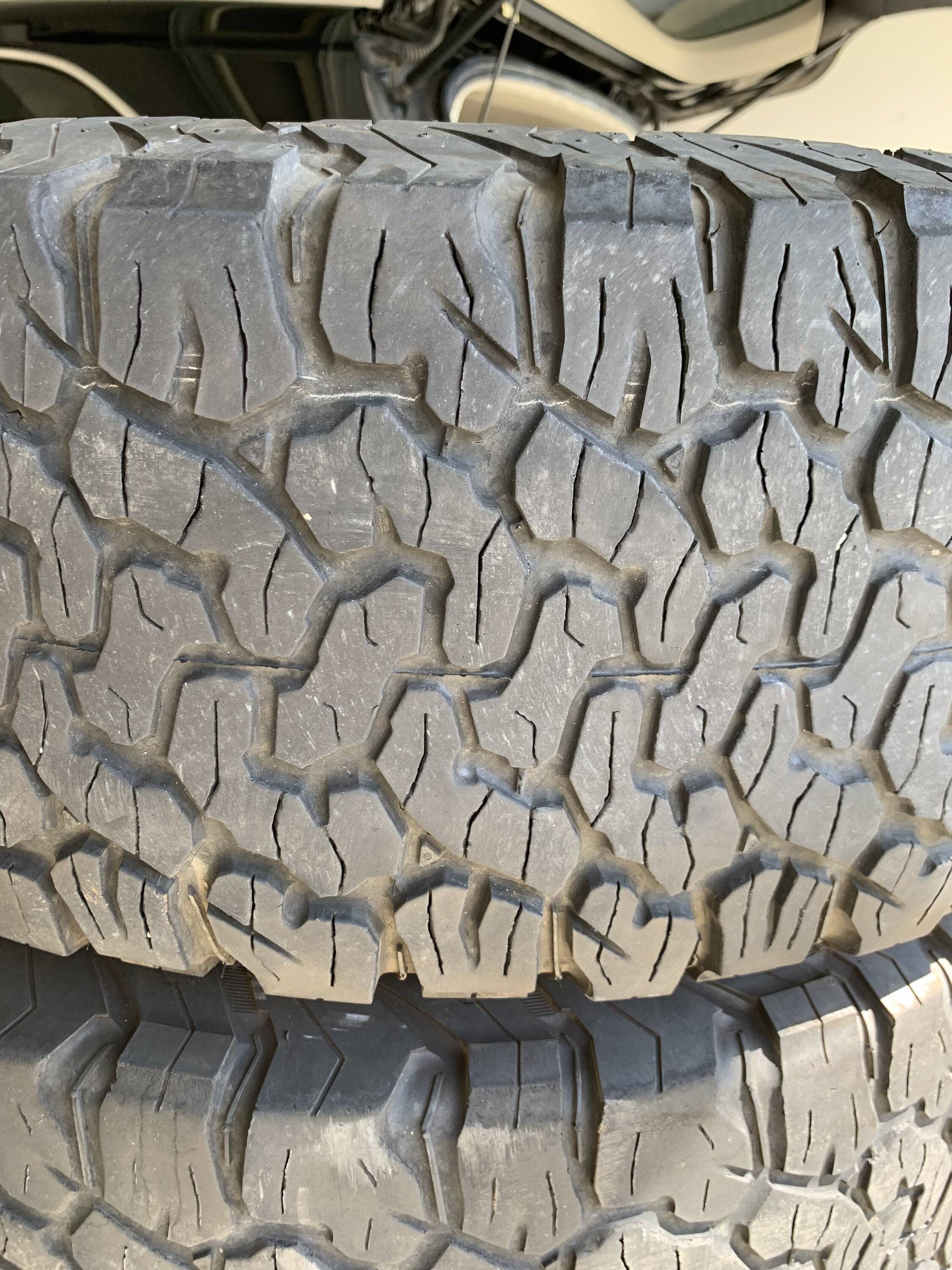 Jeep Wrangler JL Used Rubicon BFG tires BF605E62-BBC1-4F9F-A64A-CFD9884CC954