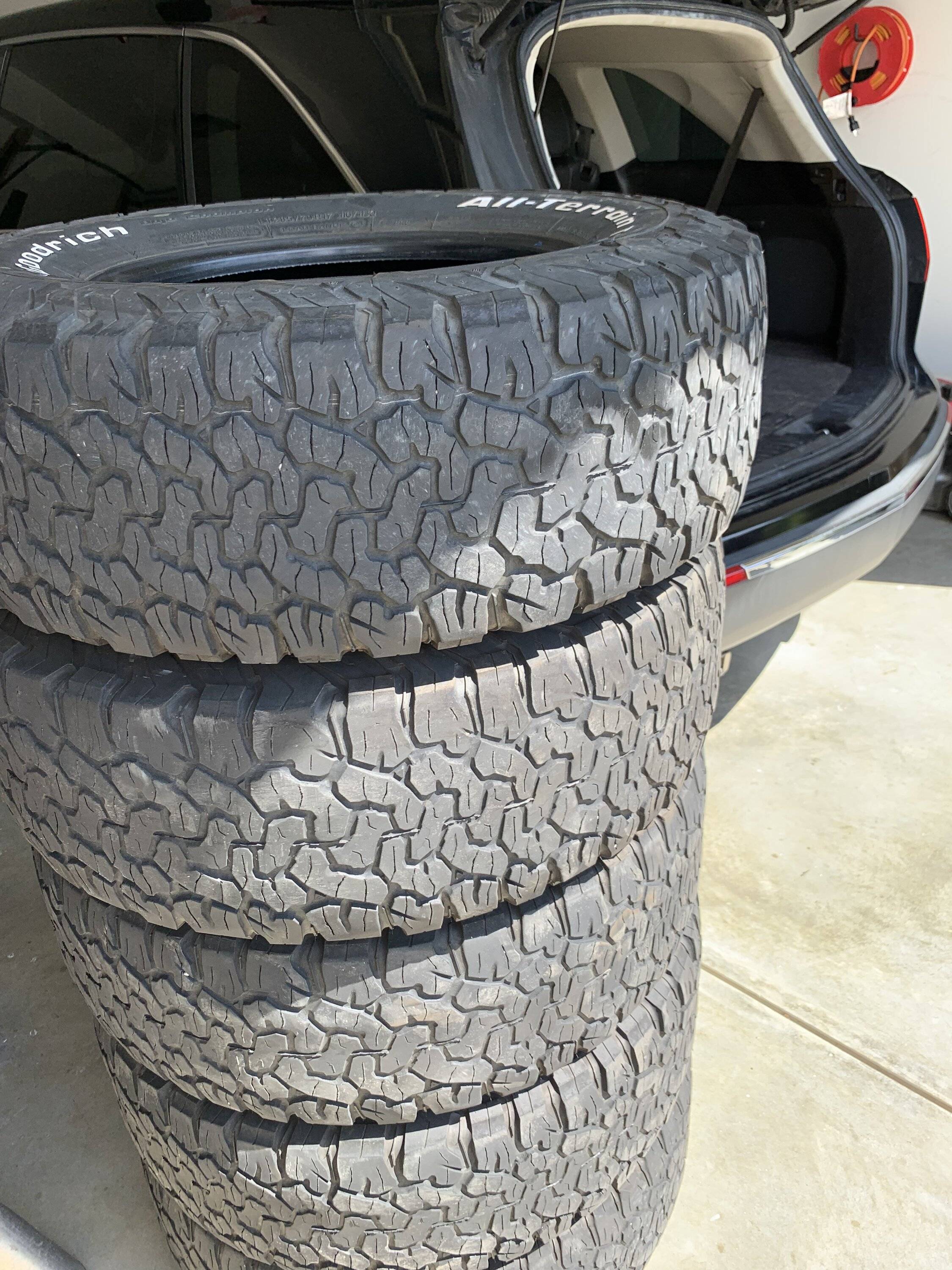 Jeep Wrangler JL Used Rubicon BFG tires C862716C-E169-4B21-A65F-51EE1CE598CD