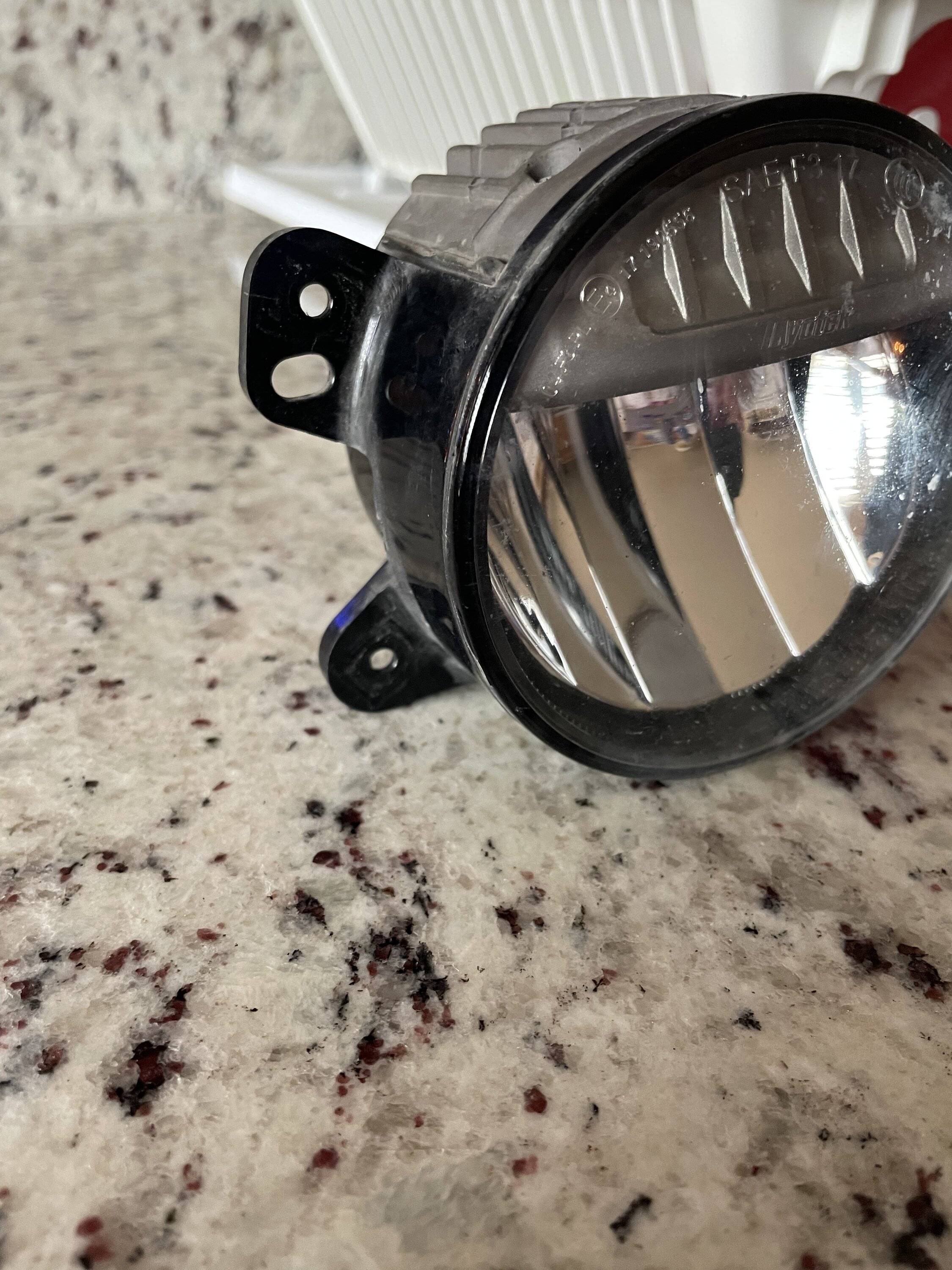 Jeep Wrangler JL LED Fog Light Mounting Question 118651B6-5B2D-4B3F-9794-BD8FA08B2D22
