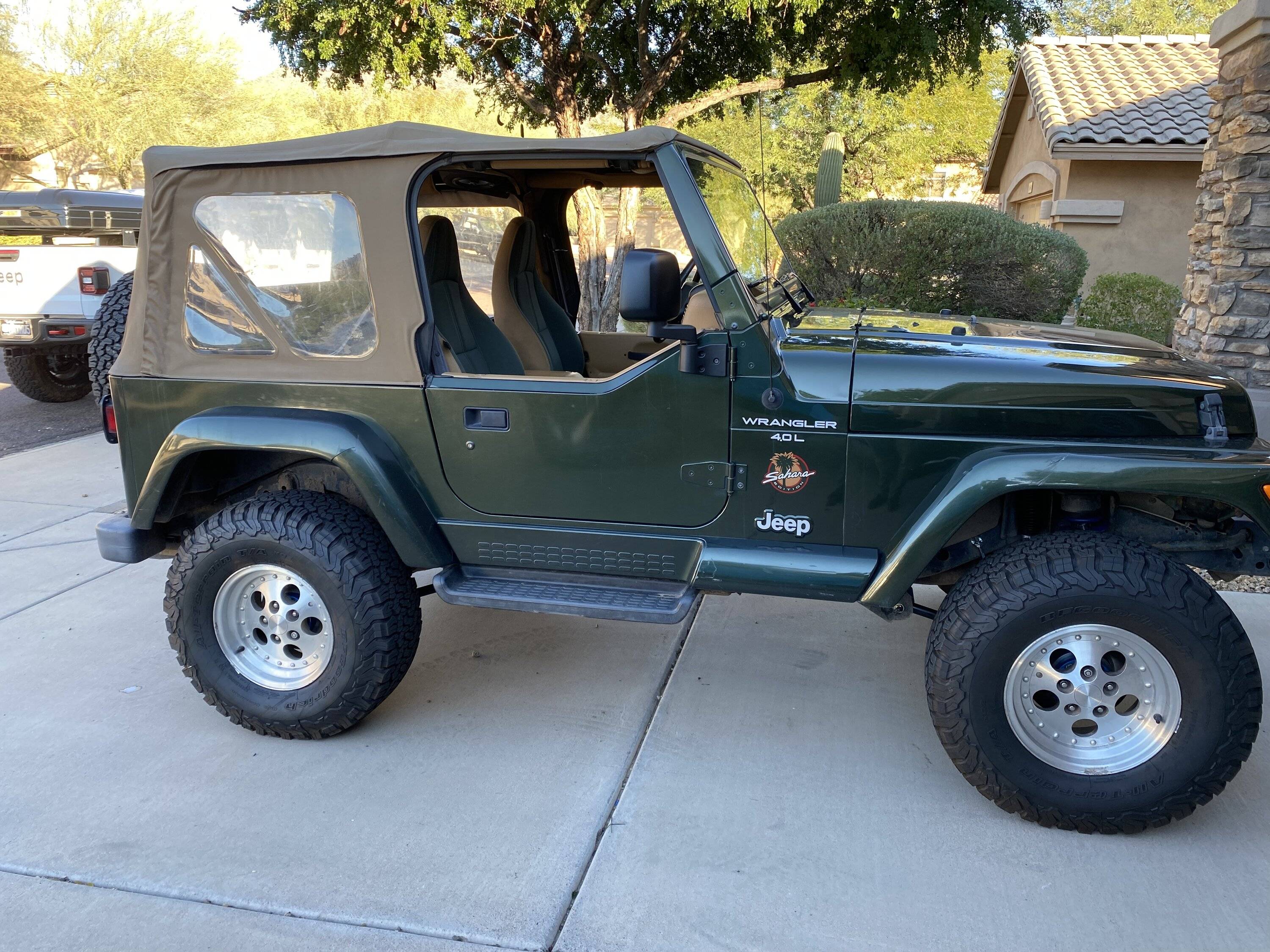 Jeep Wrangler JL Well, this thing is a beast.... 66328939817__CB3CF255-CCDE-428E-A93B-386A3ADB438C.JPEG